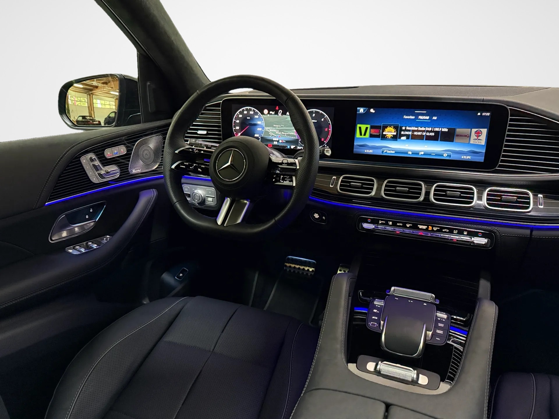 MERCEDES-BENZ GLS 450 d 4Matic 9G-Tronic-image-21