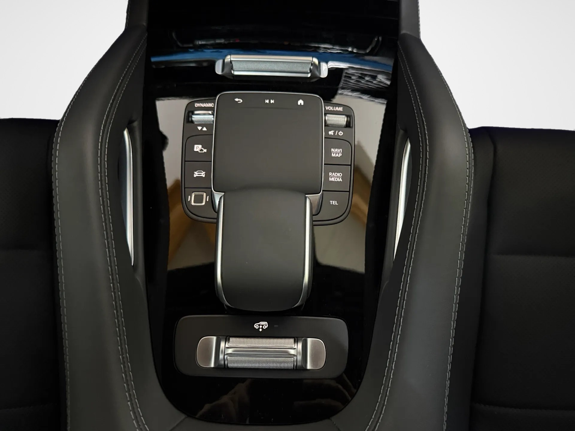 MERCEDES-BENZ GLS 450 d 4Matic 9G-Tronic-image-22