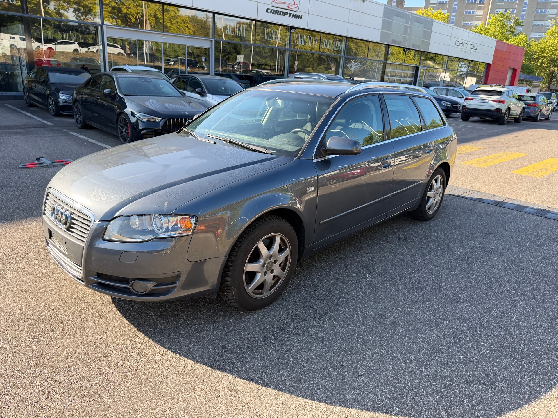 AUDI A4 Avant 1.8 Turbo-image-0