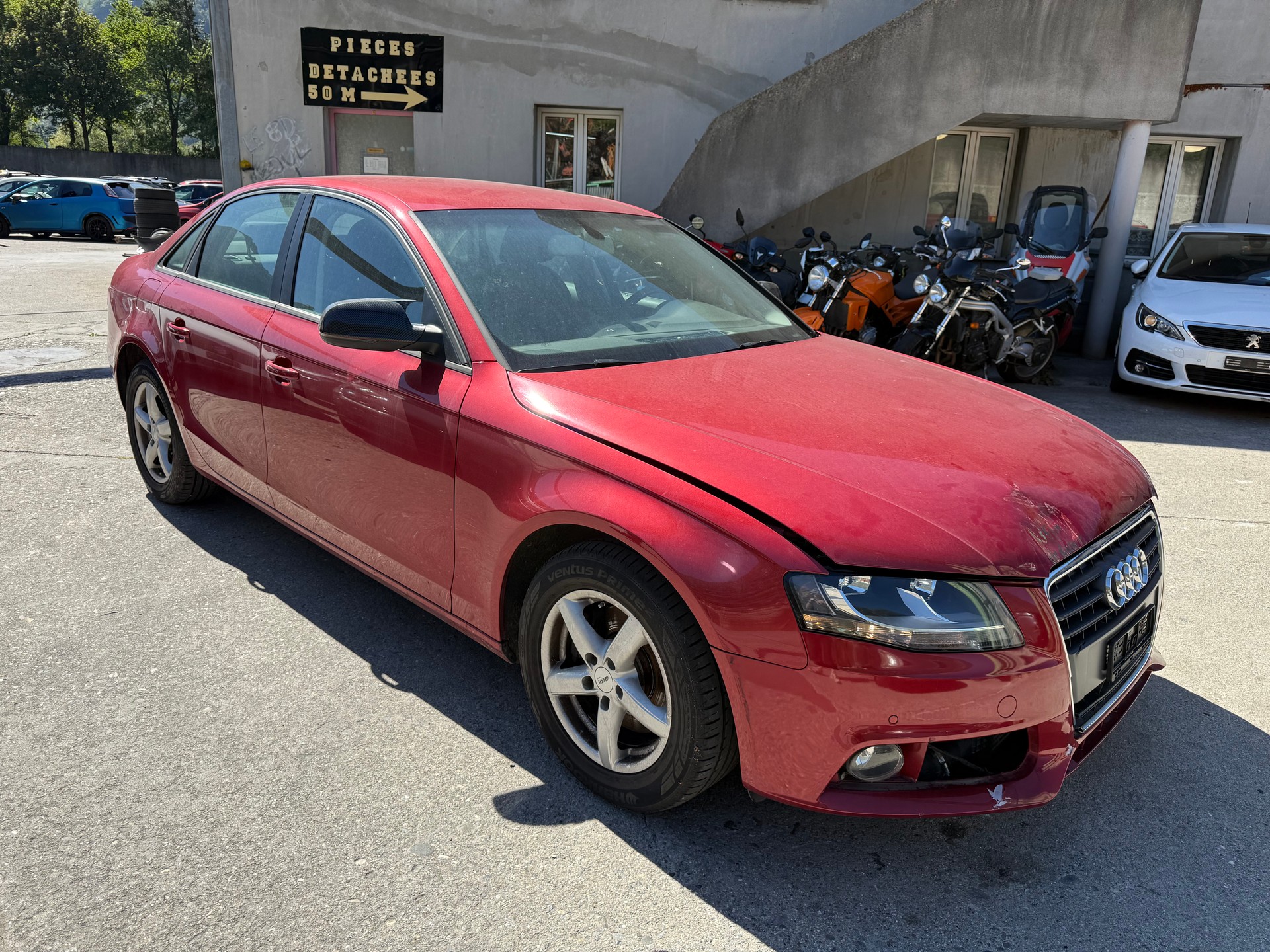 AUDI A4 Limousine 1.8 TFSI-image-4
