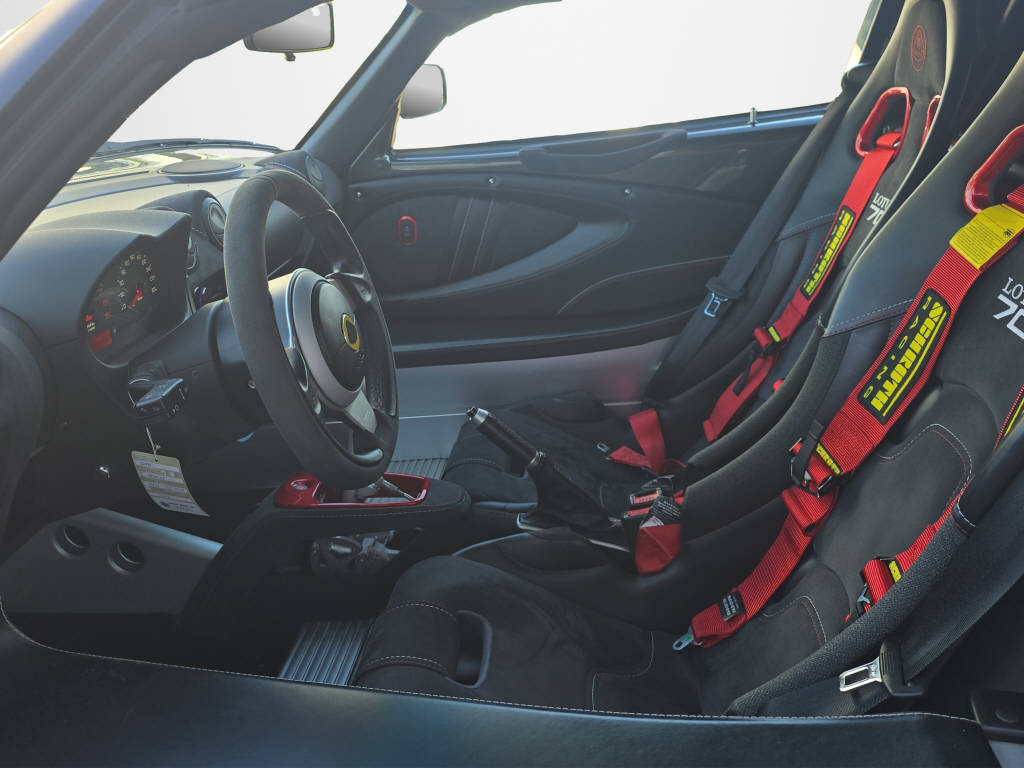 LOTUS Exige Sport 350 70 Year Edition-image-8
