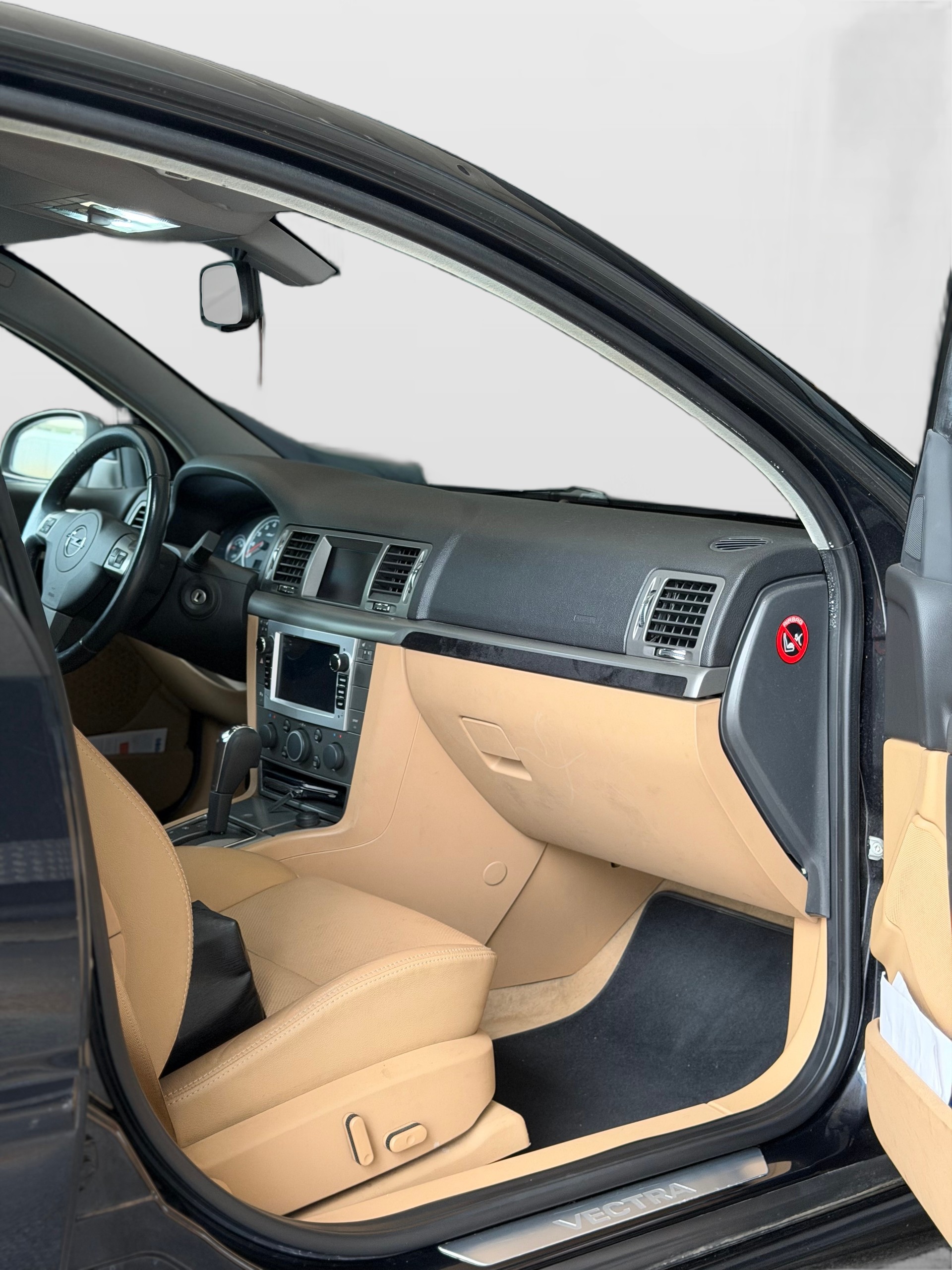 OPEL VECTRA-image-8