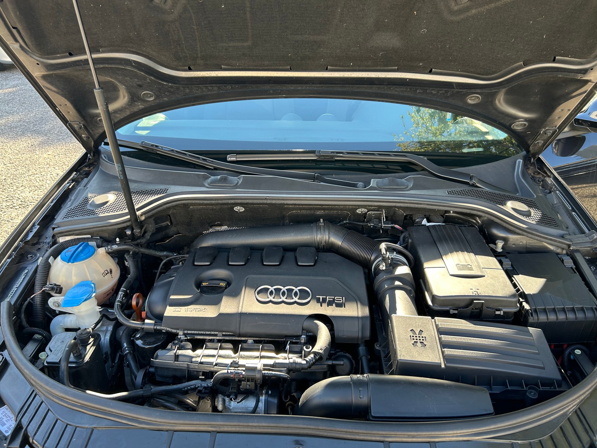 AUDI A3 Sportback 1.8 TFSI Snow quattro-image-14