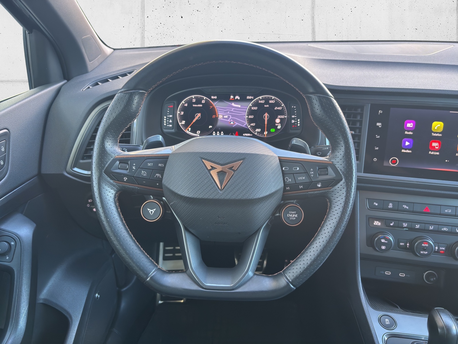 CUPRA Ateca 2.0TSI VZ 4Drive DSG mit fortl. Werksgarantie 5 Jahre, Leder & Supersportlenkrad-image-12