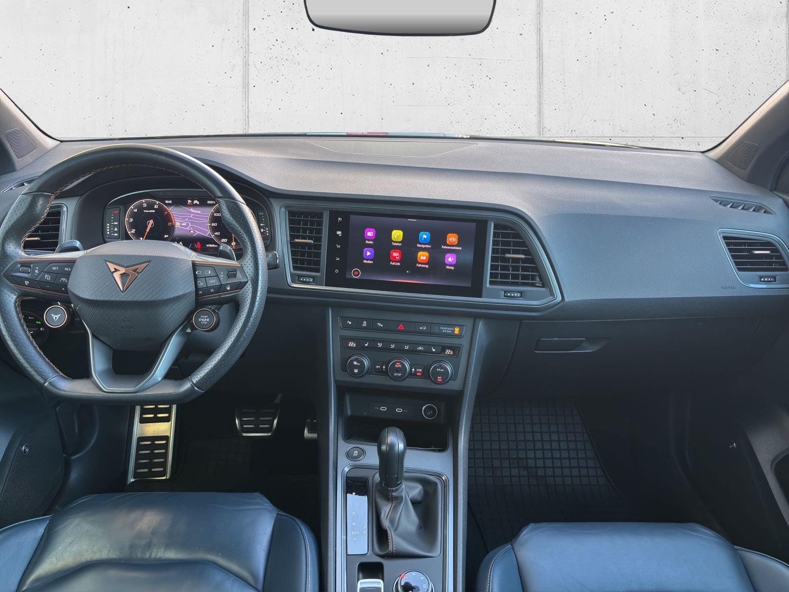 CUPRA Ateca 2.0TSI VZ 4Drive DSG mit fortl. Werksgarantie 5 Jahre, Leder & Supersportlenkrad-image-11
