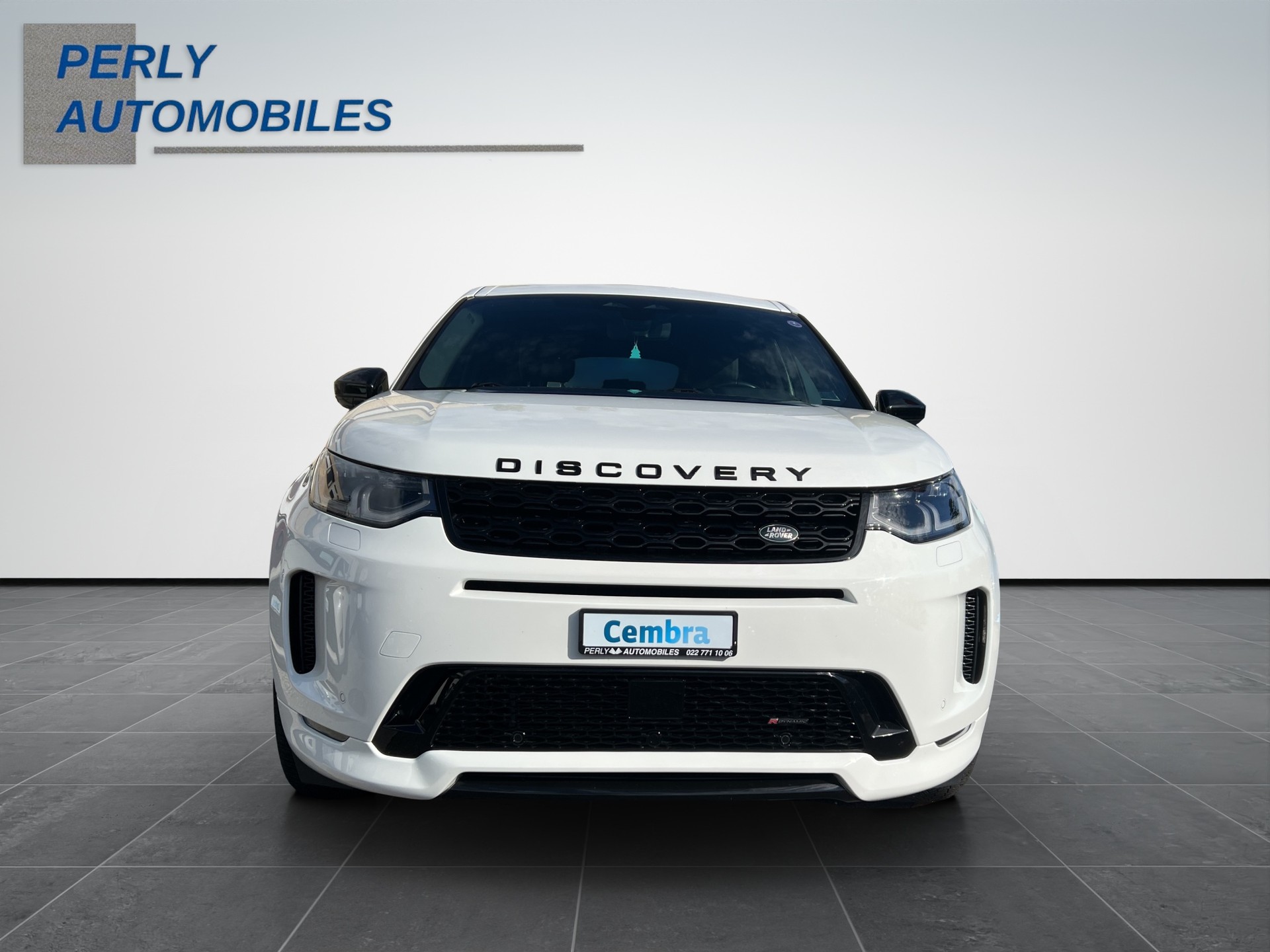 LAND ROVER Discovery Sport 1.5 T 300e R-Dynamic-image-0