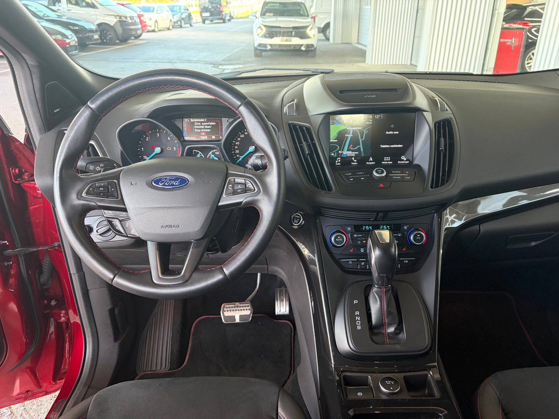 FORD Kuga 2.0 TDCi ST Line High 4WD PowerShift mit AHK-image-5