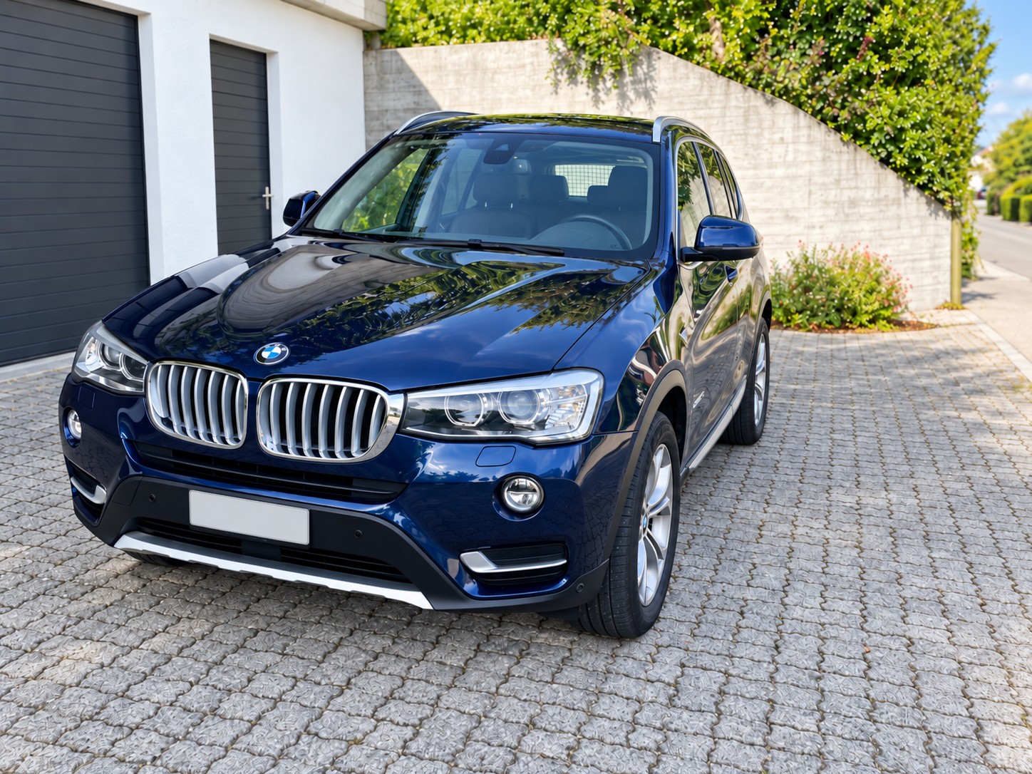 BMW xDrive 20d-image-2