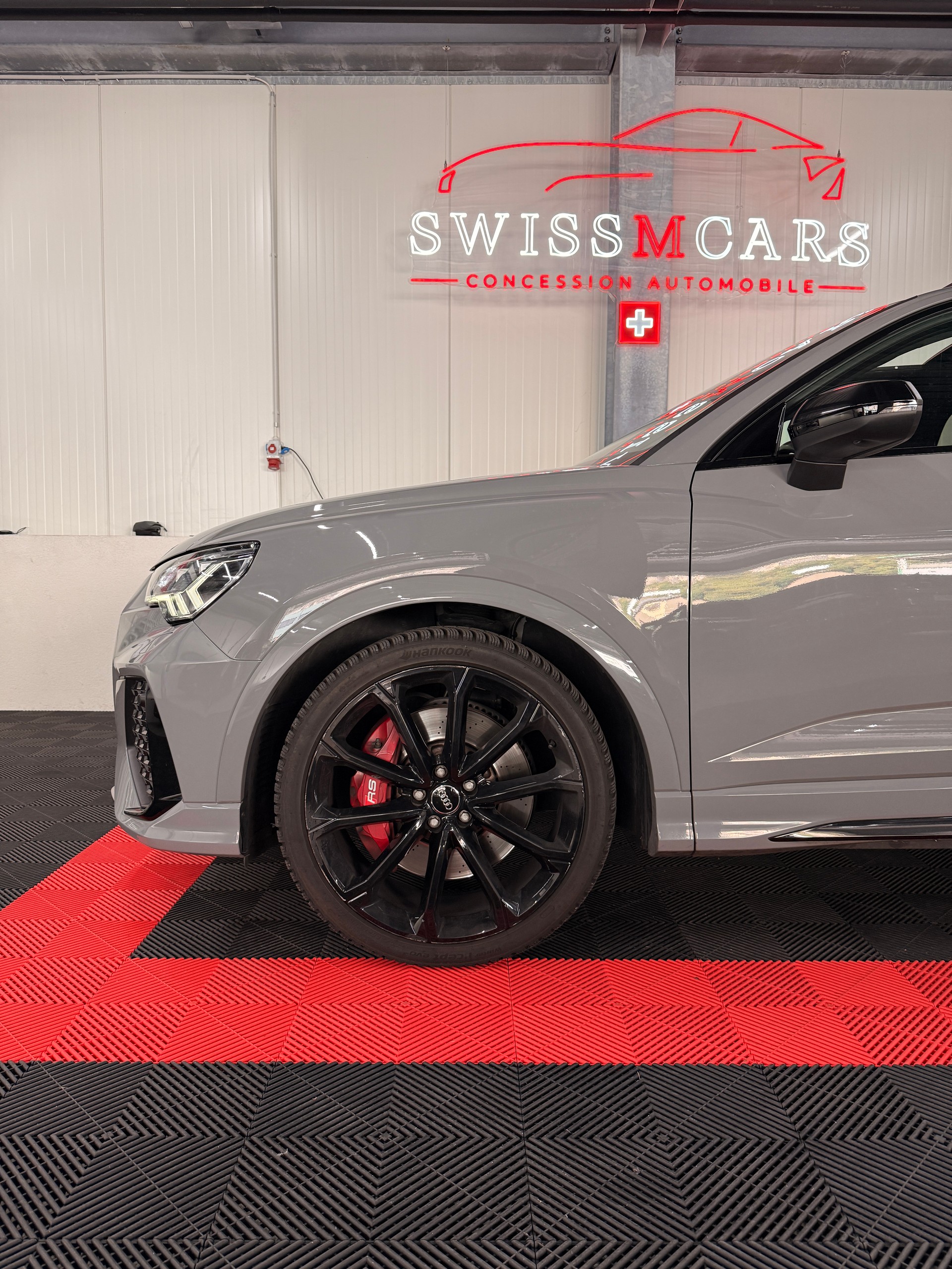 AUDI RS Q3 Sportback quattro S tronic-image-5