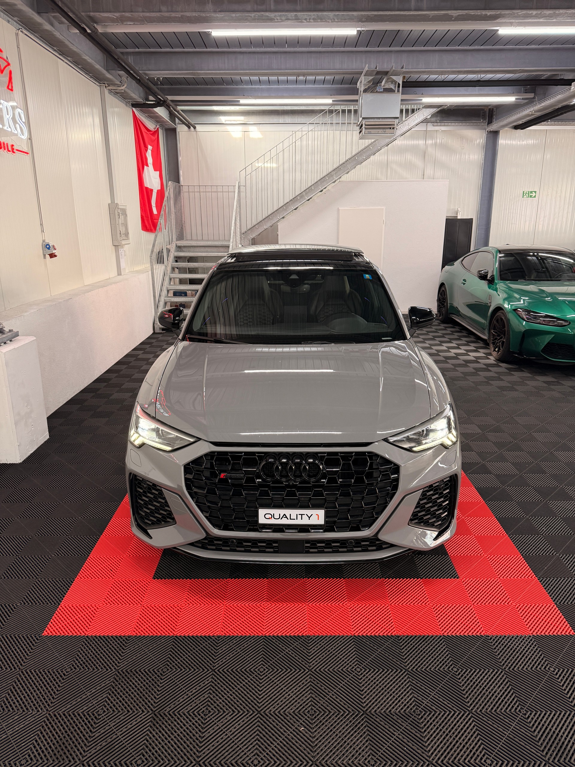 AUDI RS Q3 Sportback quattro S tronic-image-2