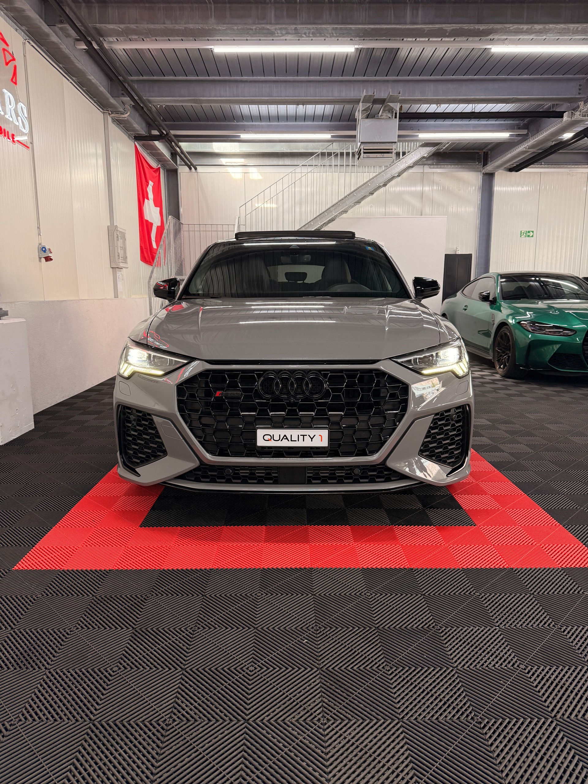 AUDI RS Q3 Sportback quattro S tronic-image-1