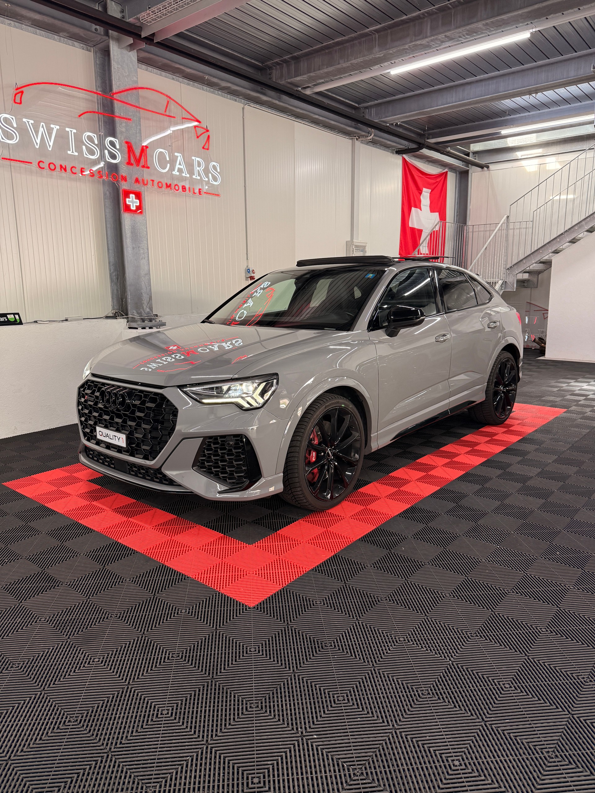 AUDI RS Q3 Sportback quattro S tronic-image-0
