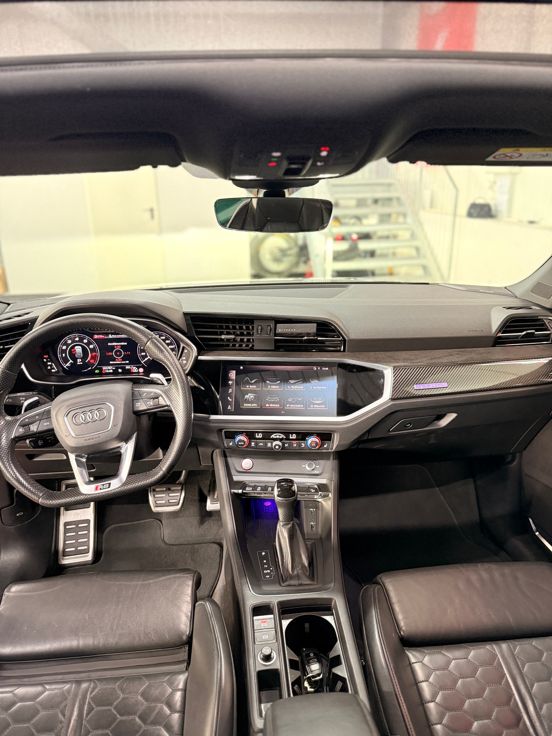 AUDI RS Q3 Sportback quattro S tronic-image-14