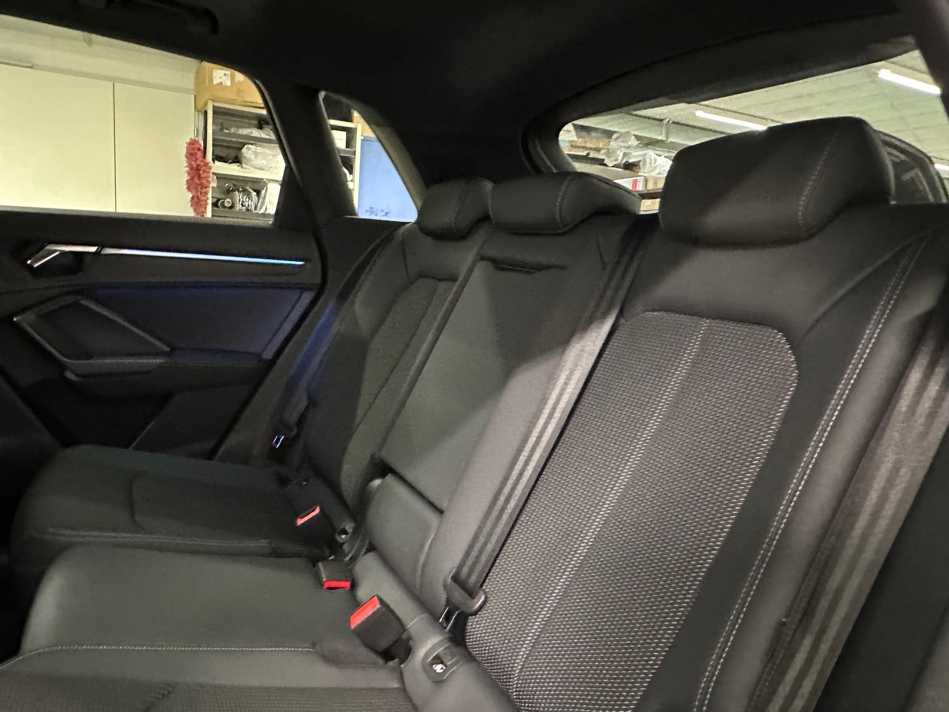 AUDI Q3 45 TFSI S line quattro S-tronic-image-7