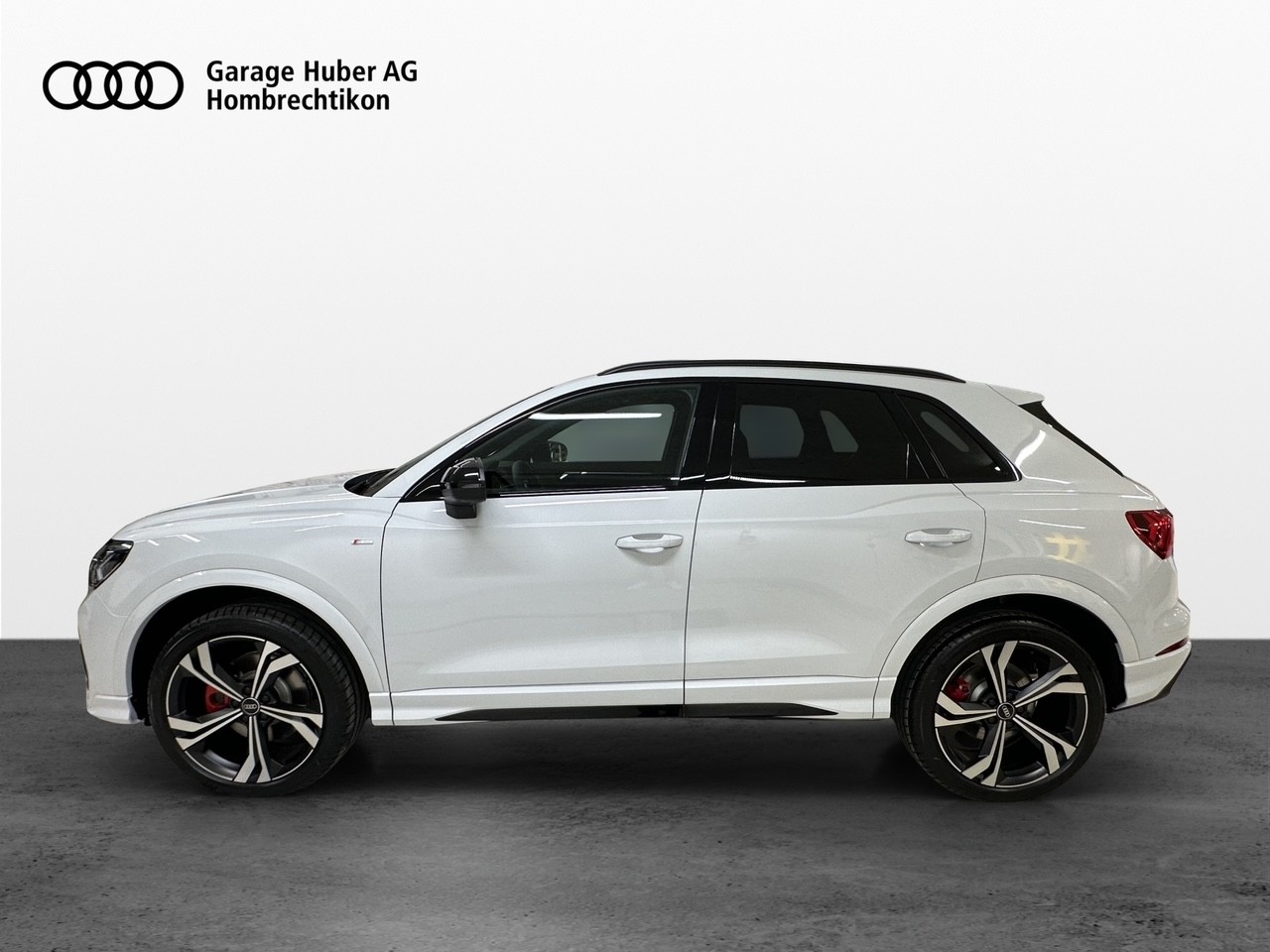 AUDI Q3 45 TFSI S line quattro S-tronic-image-2