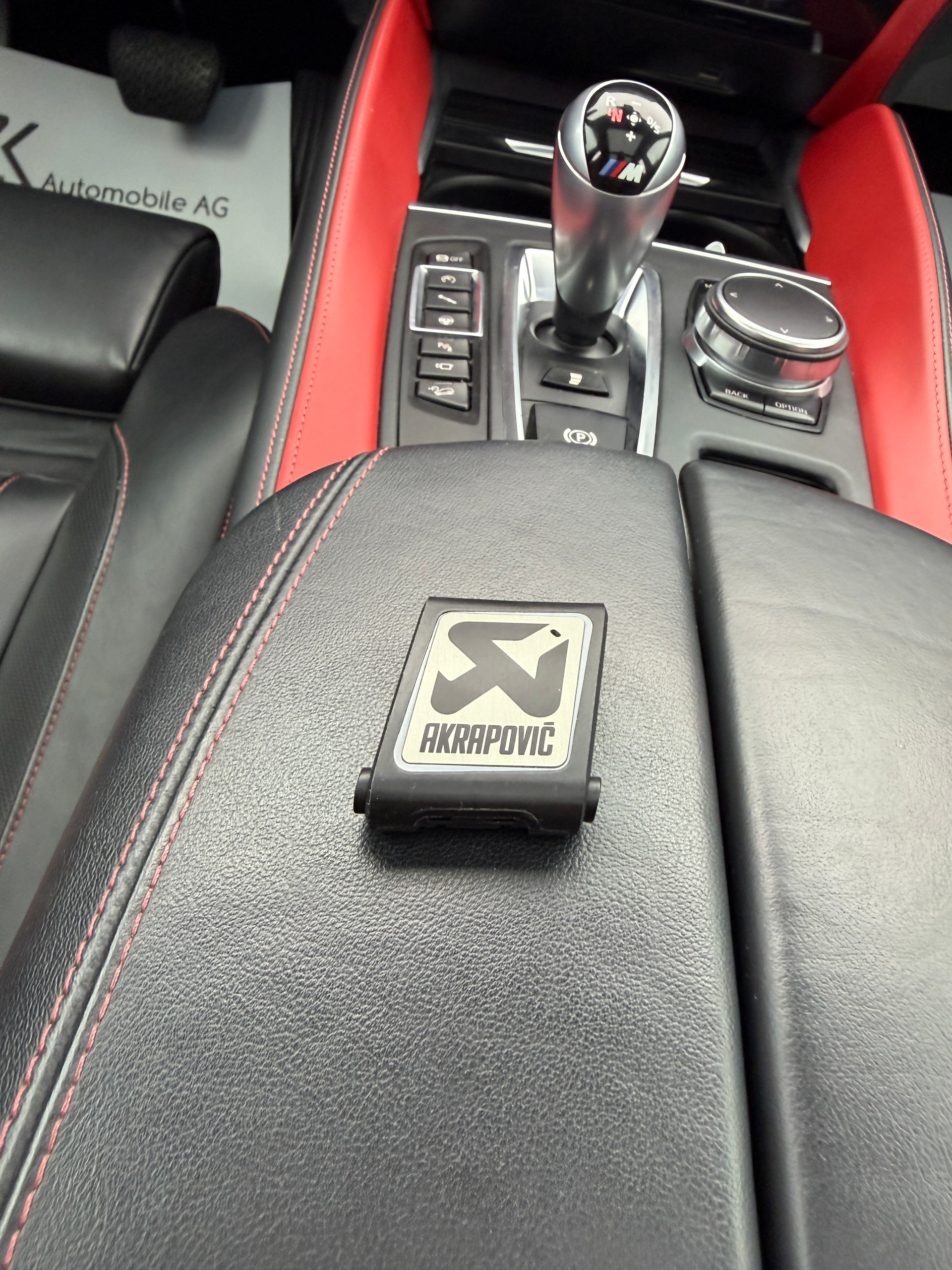 BMW X5M Edition Black Fire Steptronic / Akrapovic Abgasanlage / H&R Federn / 360° Kamera / Panoramadach / H&K Soundsystem-image-21