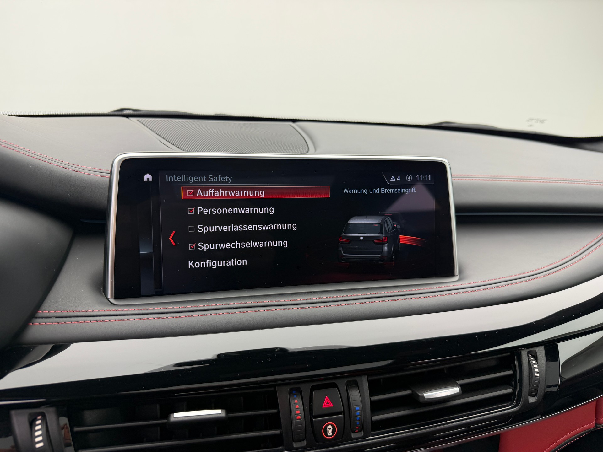 BMW X5M Edition Black Fire Steptronic / Akrapovic Abgasanlage / H&R Federn / 360° Kamera / Panoramadach / H&K Soundsystem-image-15