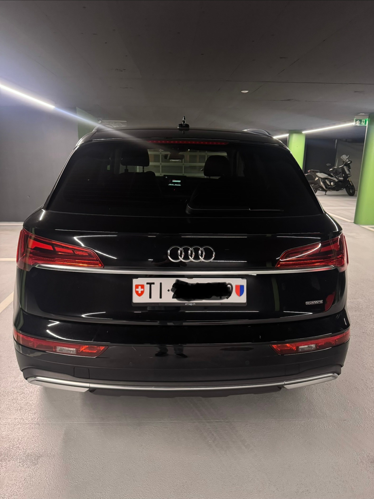 AUDI 2.0 40 TDI Advanced quattro S-Tronic-image-2