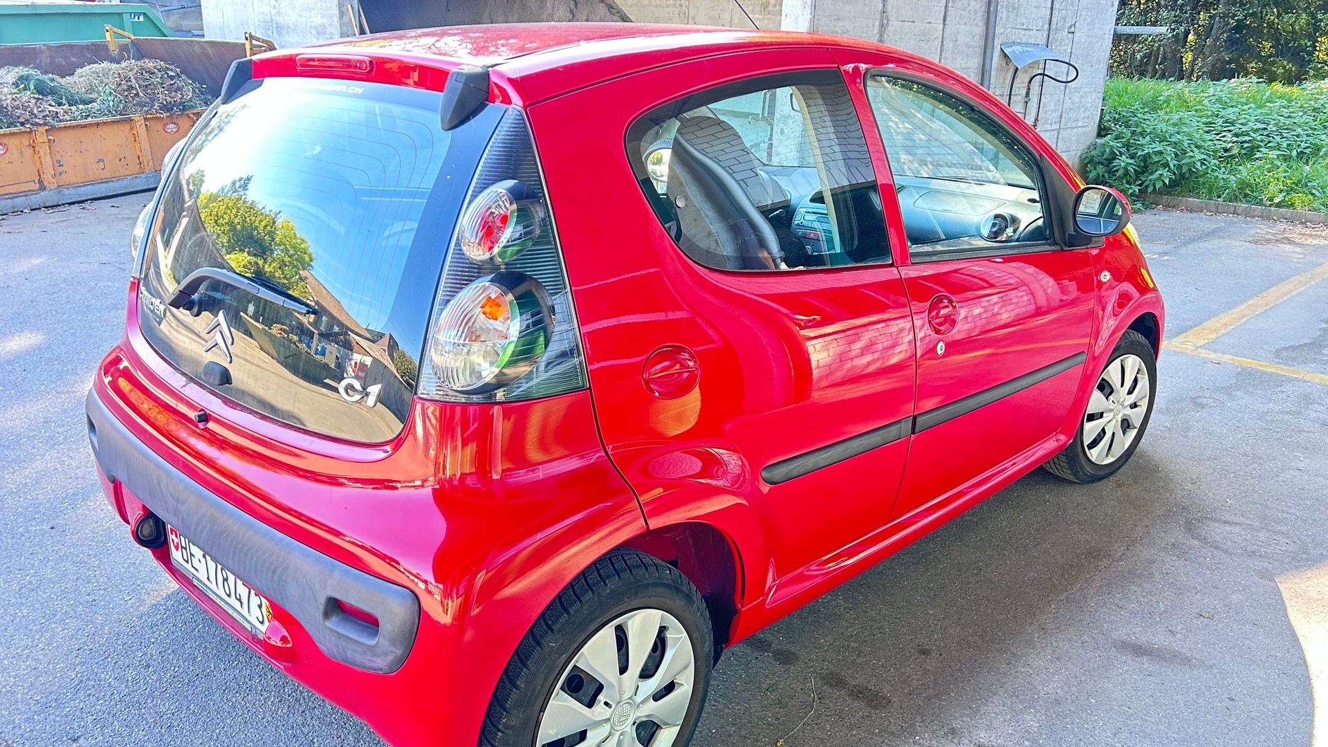 CITROEN C1 1.0i Swiss Style-image-9