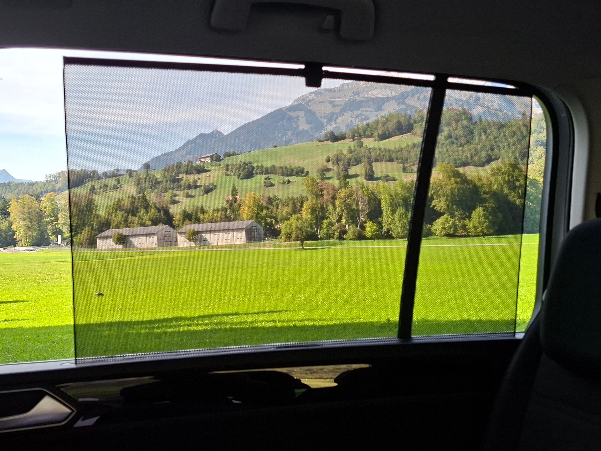 VW Touran 2.0 TDI BlueMotion Technology Highline DSG *CH-Fahrzeug mit Anhängerkupplung*-image-13