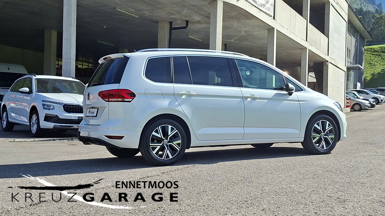 VW Touran 2.0 TDI BlueMotion Technology Highline DSG *CH-Fahrzeug mit Anhängerkupplung*-image-4