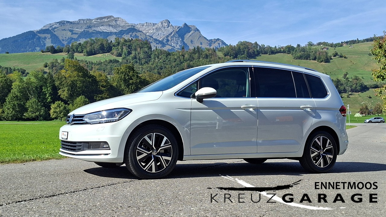 VW Touran 2.0 TDI BlueMotion Technology Highline DSG *CH-Fahrzeug mit Anhängerkupplung*-image-1