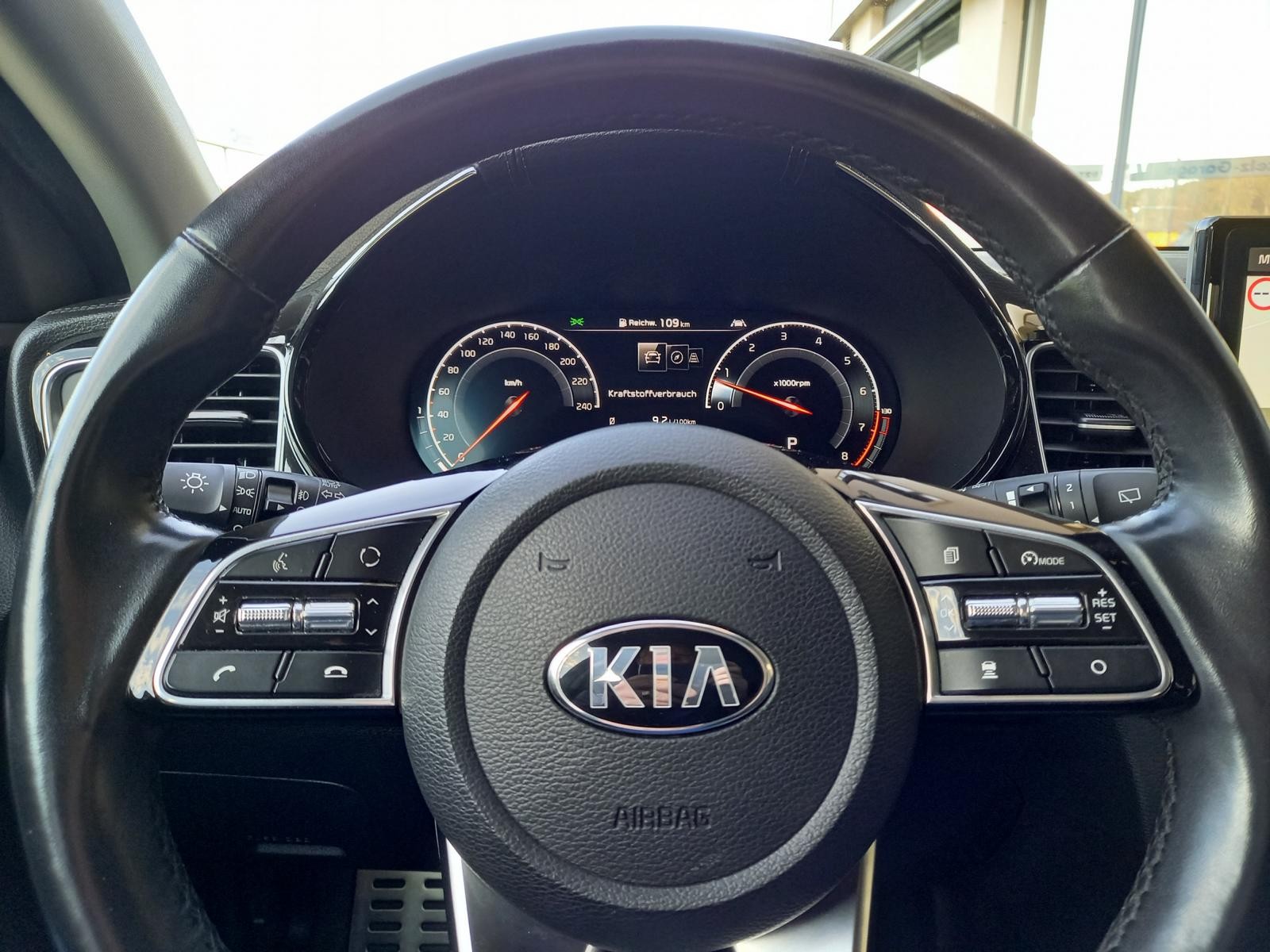 KIA Ceed 1.4 T-GDi Style DCT-image-5