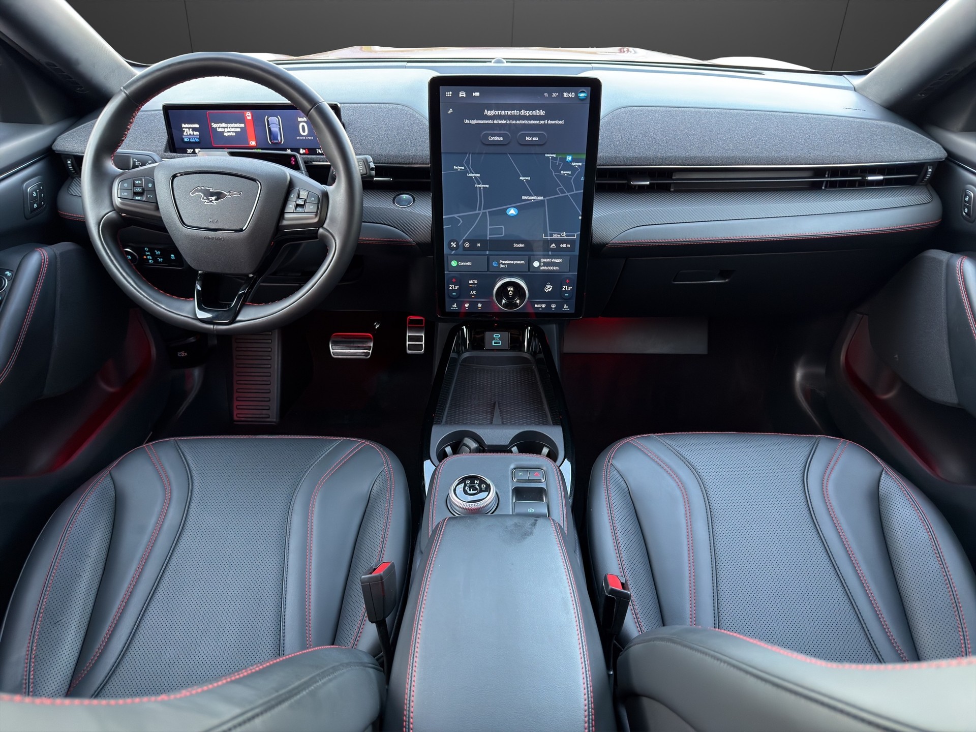 FORD Mustang MACH-E Premium RWD 88 kWh-image-10