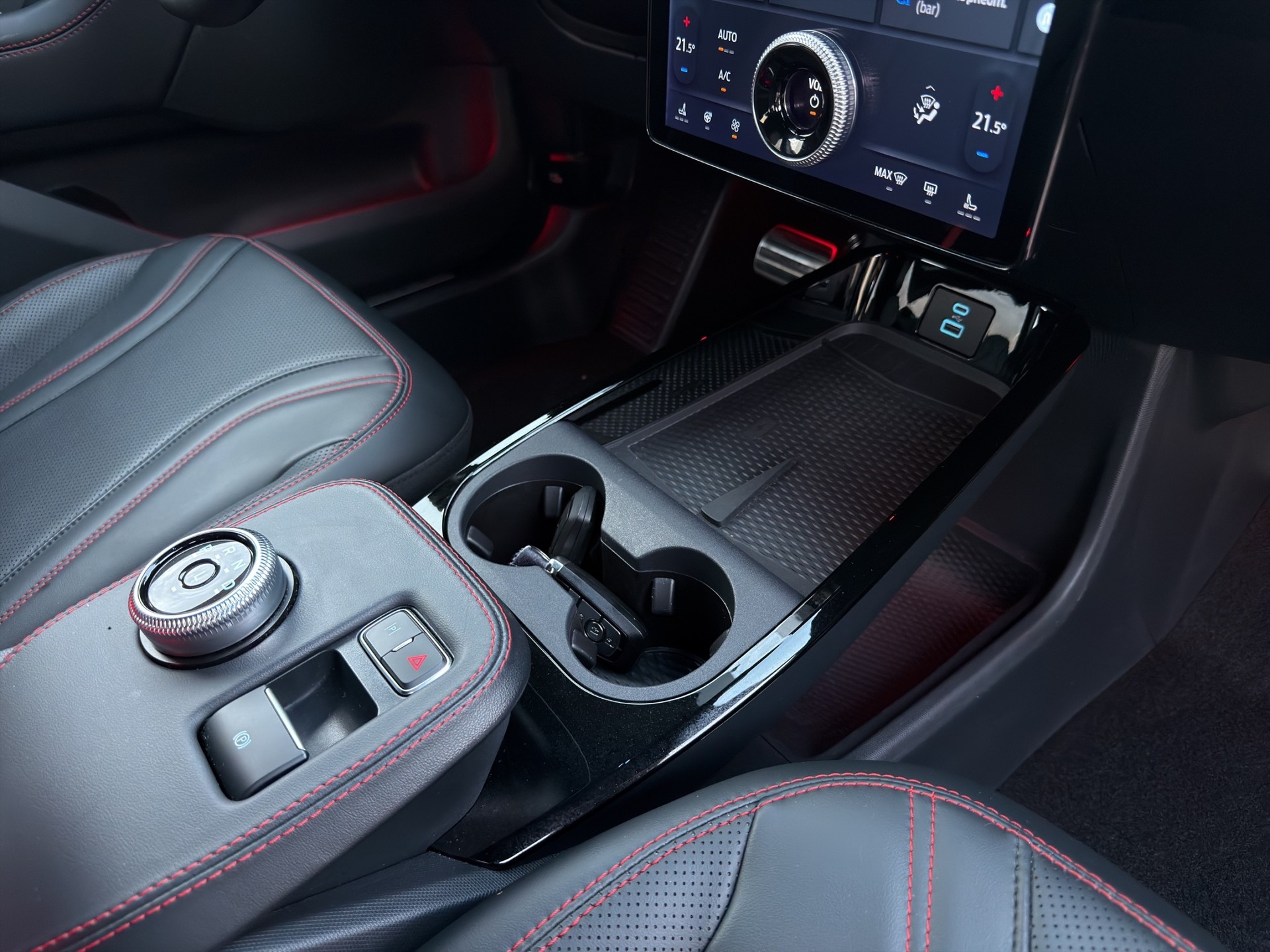 FORD Mustang MACH-E Premium RWD 88 kWh-image-17