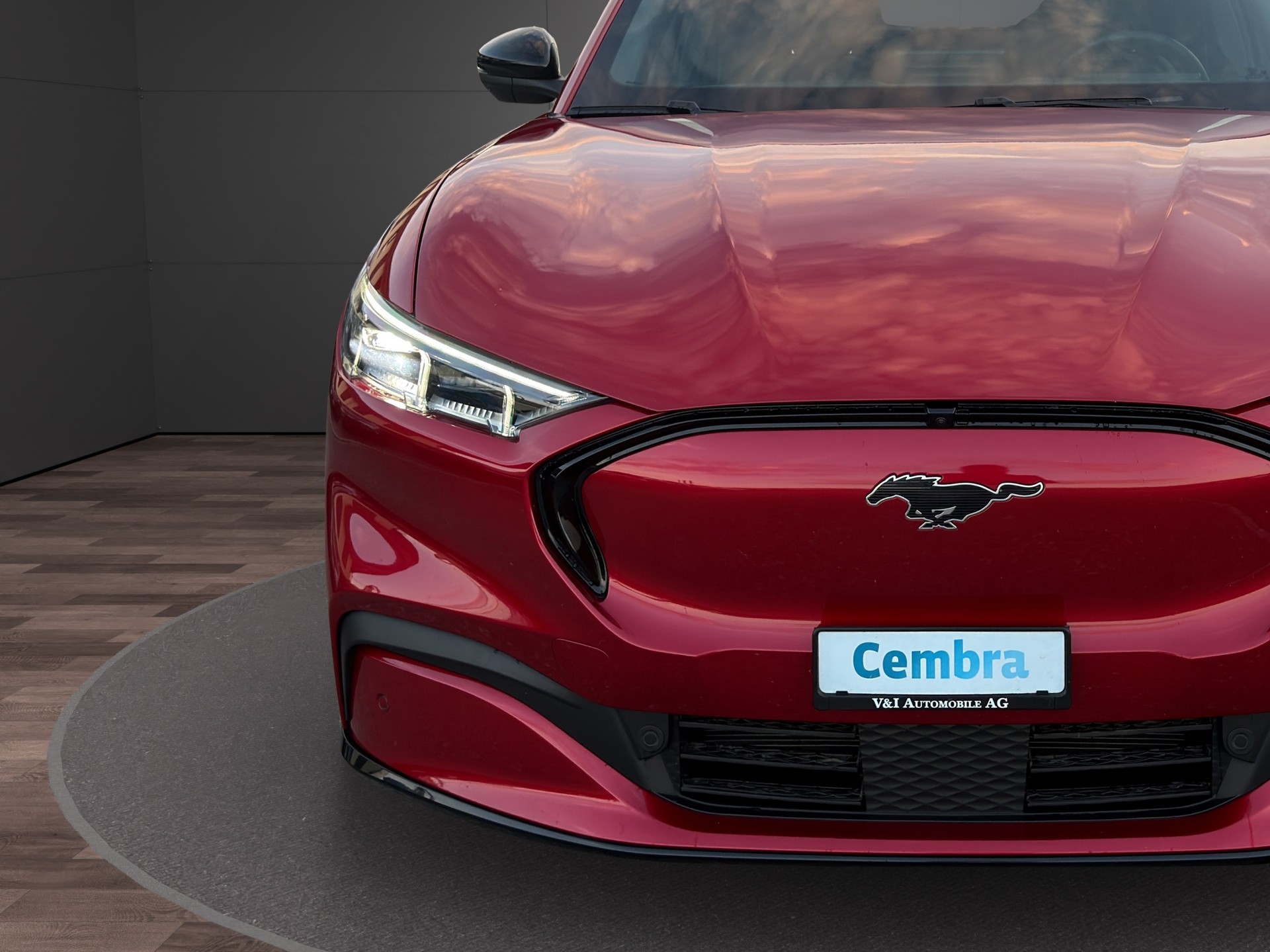 FORD Mustang MACH-E Premium RWD 88 kWh-image-8