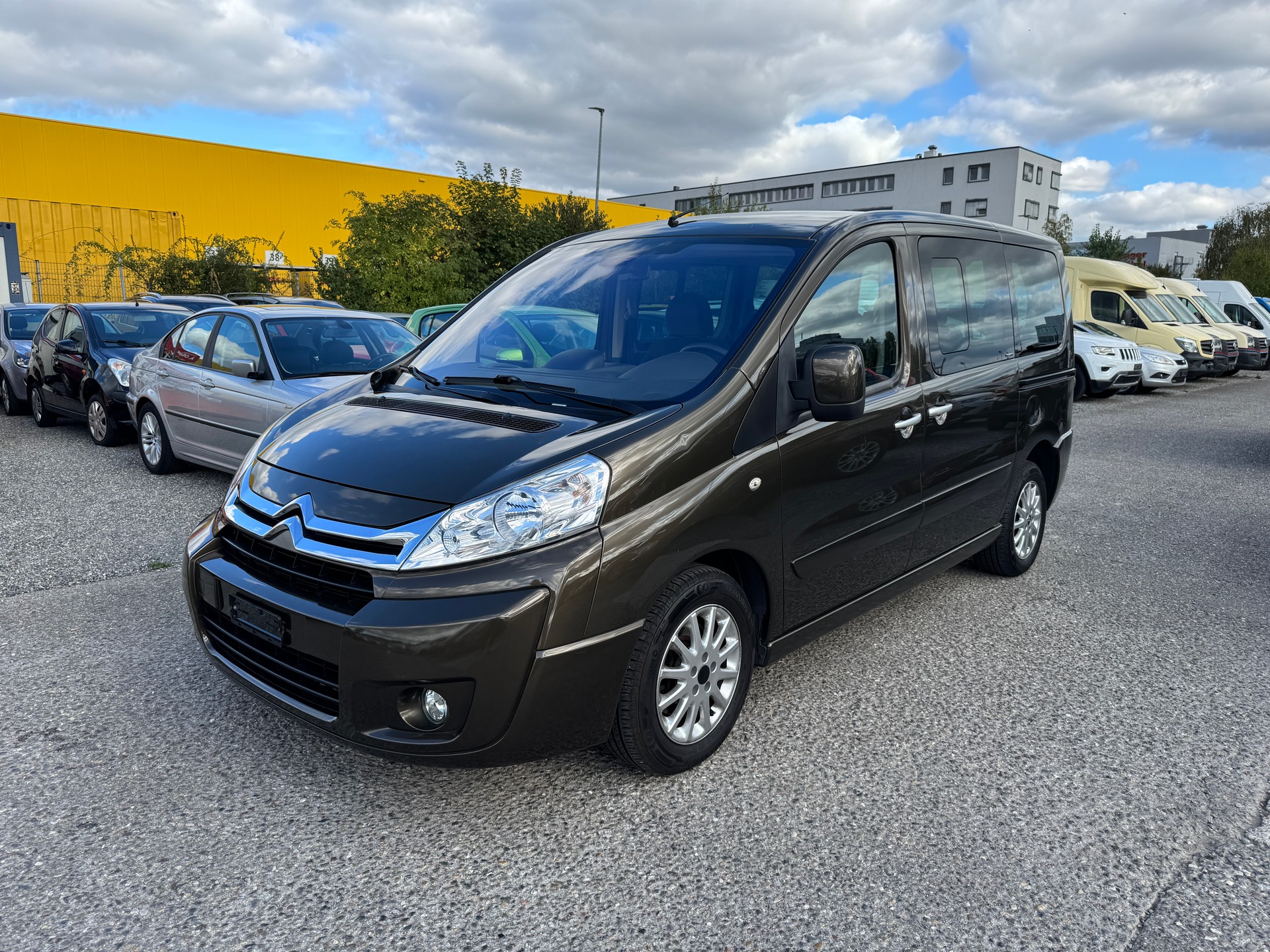 CITROEN Jumpy 2.0 HDi L1H1 Exclusive A-image-2