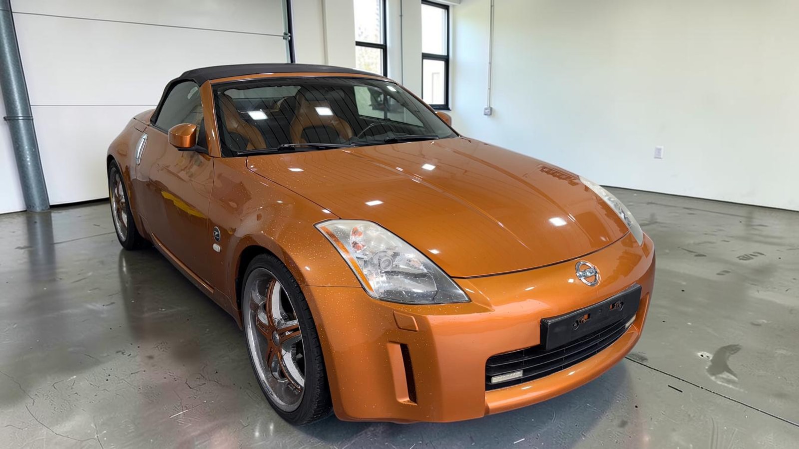 NISSAN 350 Z Roadster-image-1