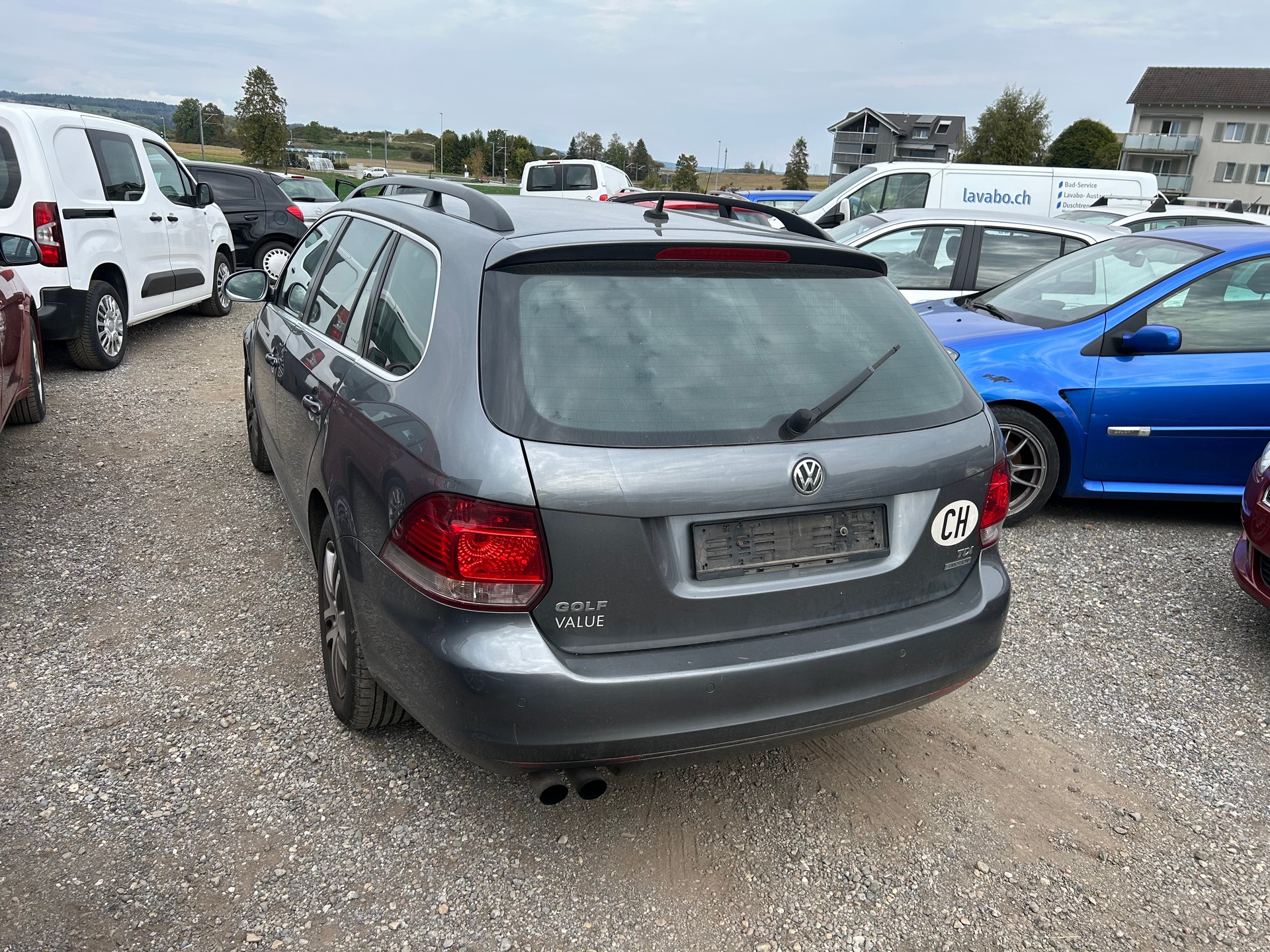 VW Golf Variant 1.6 TDI Team 4Motion-image-6