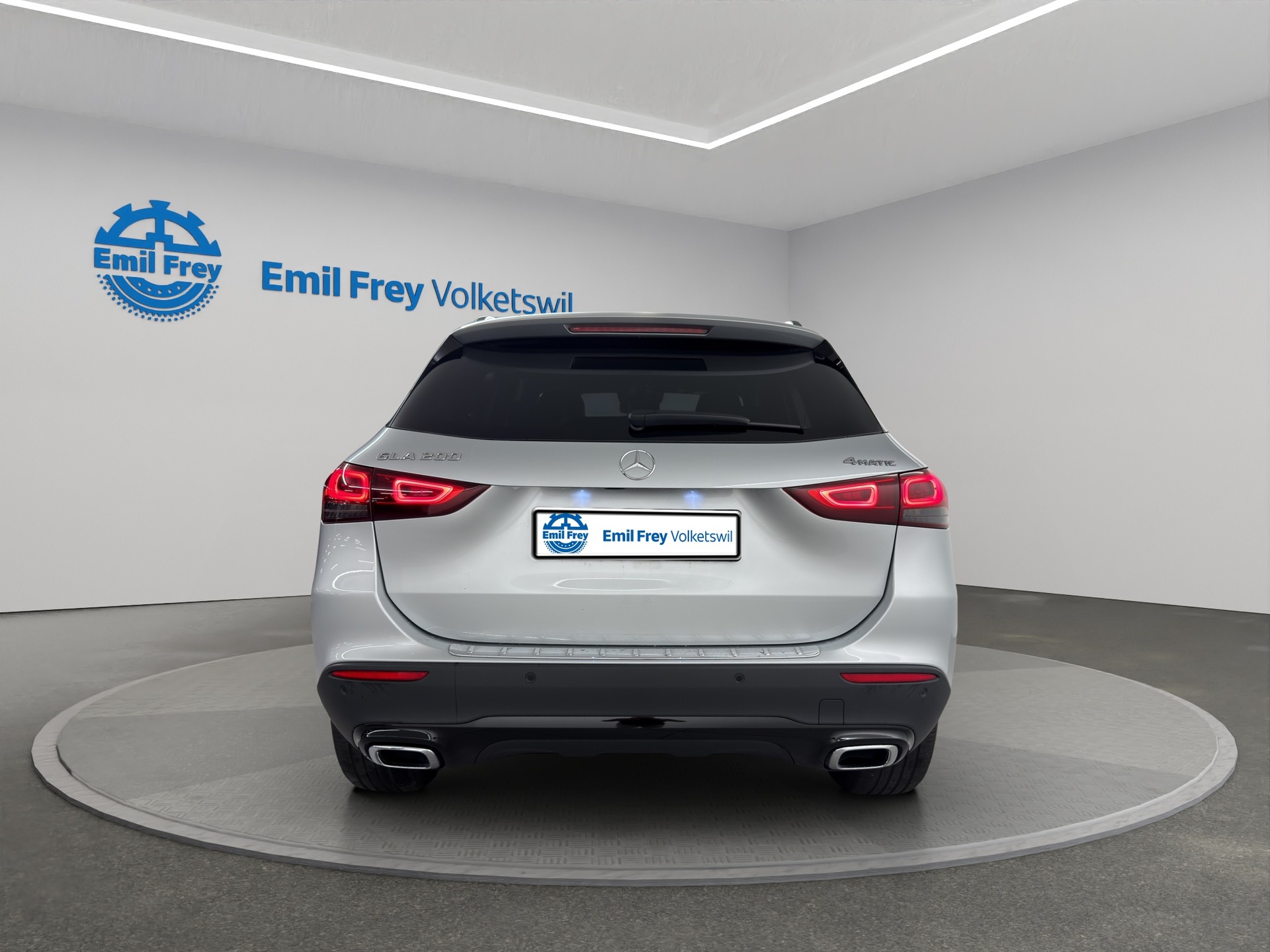 MERCEDES-BENZ GLA-Klasse GLA 200 Progressive 4matic-image-5