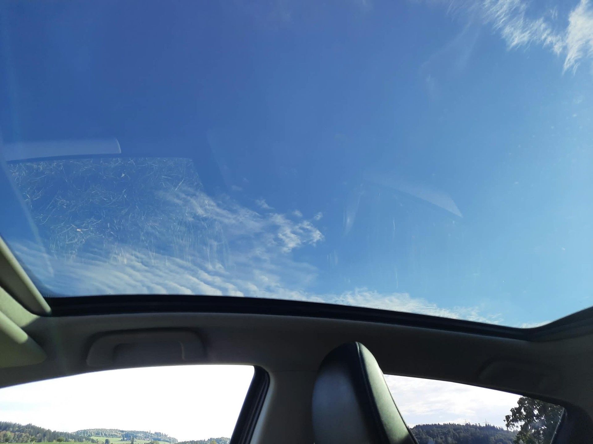 TOYOTA Yaris 1.33 Sol Premium-image-13
