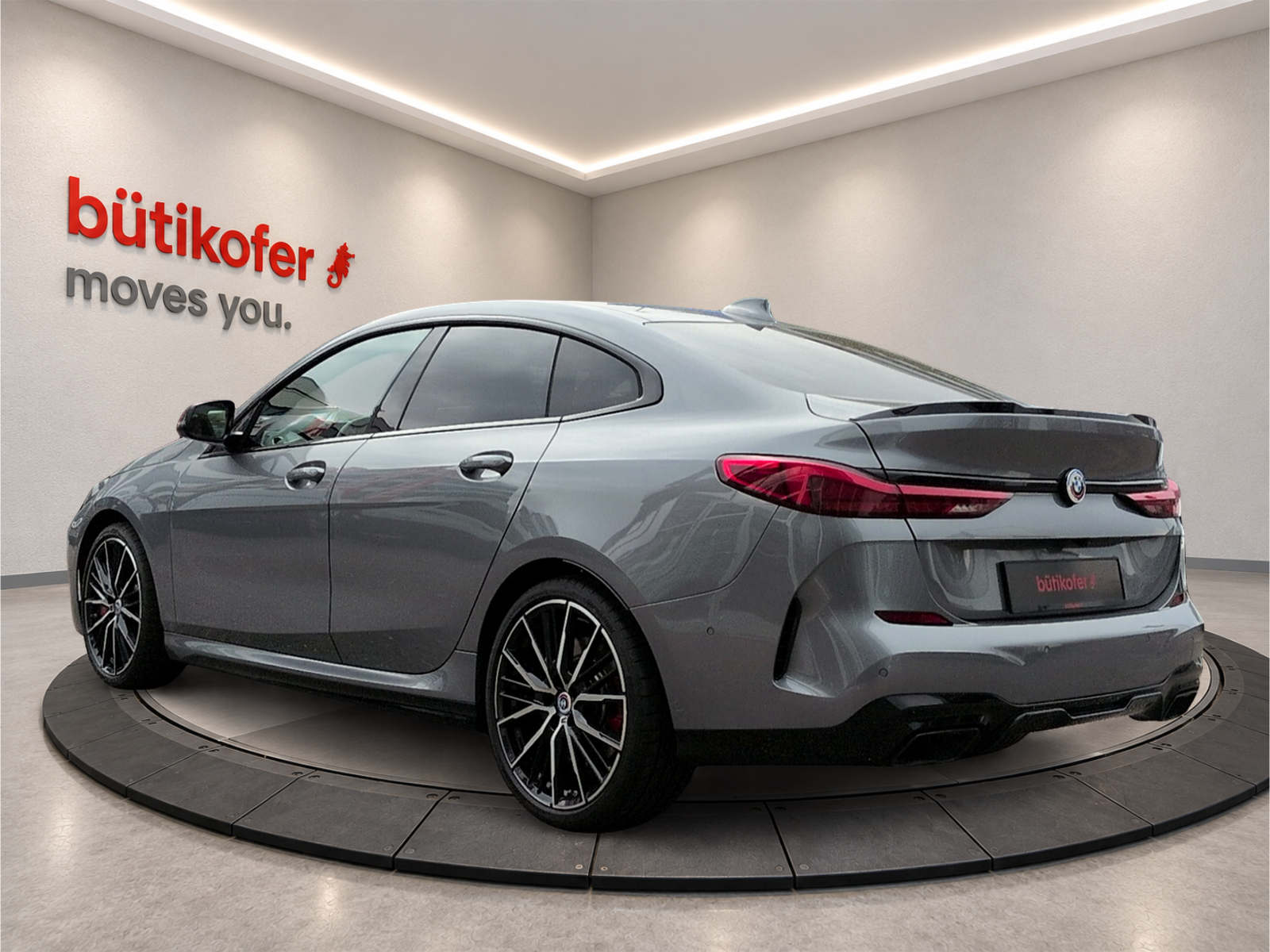 BMW M235i xDrive Gran Coupé-image-2