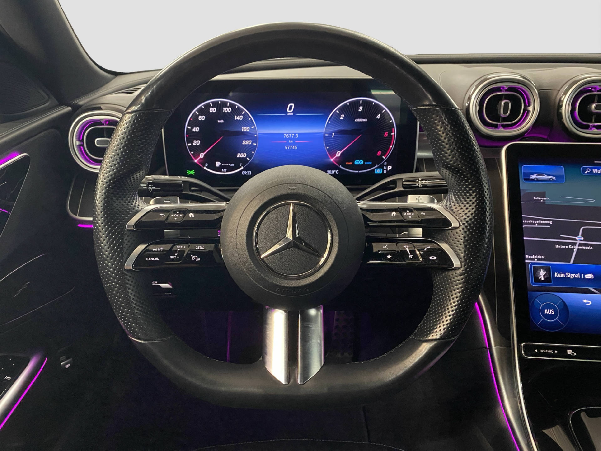 MERCEDES-BENZ C 220 d AMG Line-image-8