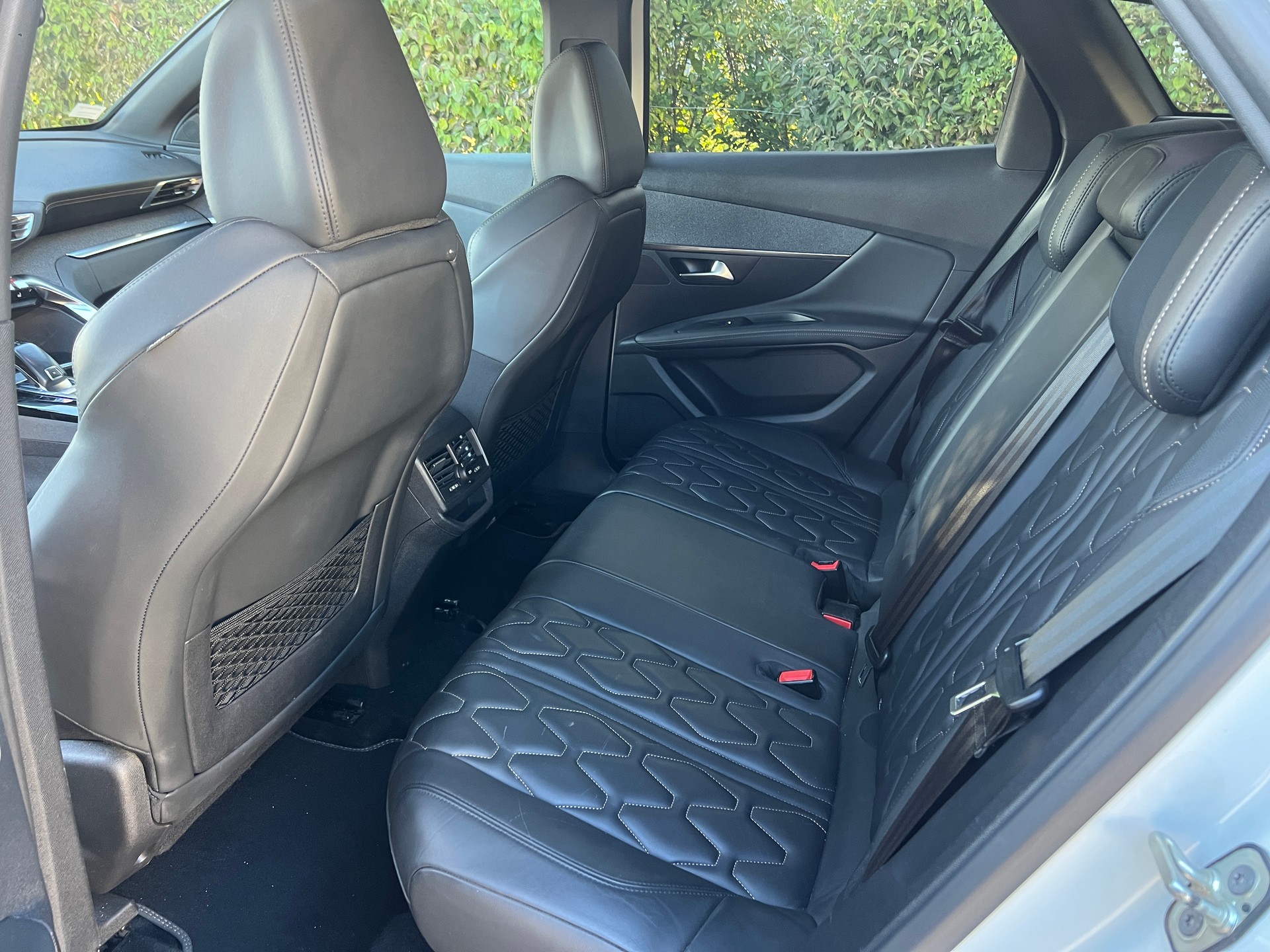 PEUGEOT 3008 1.6 THP GT Line EAT-image-12