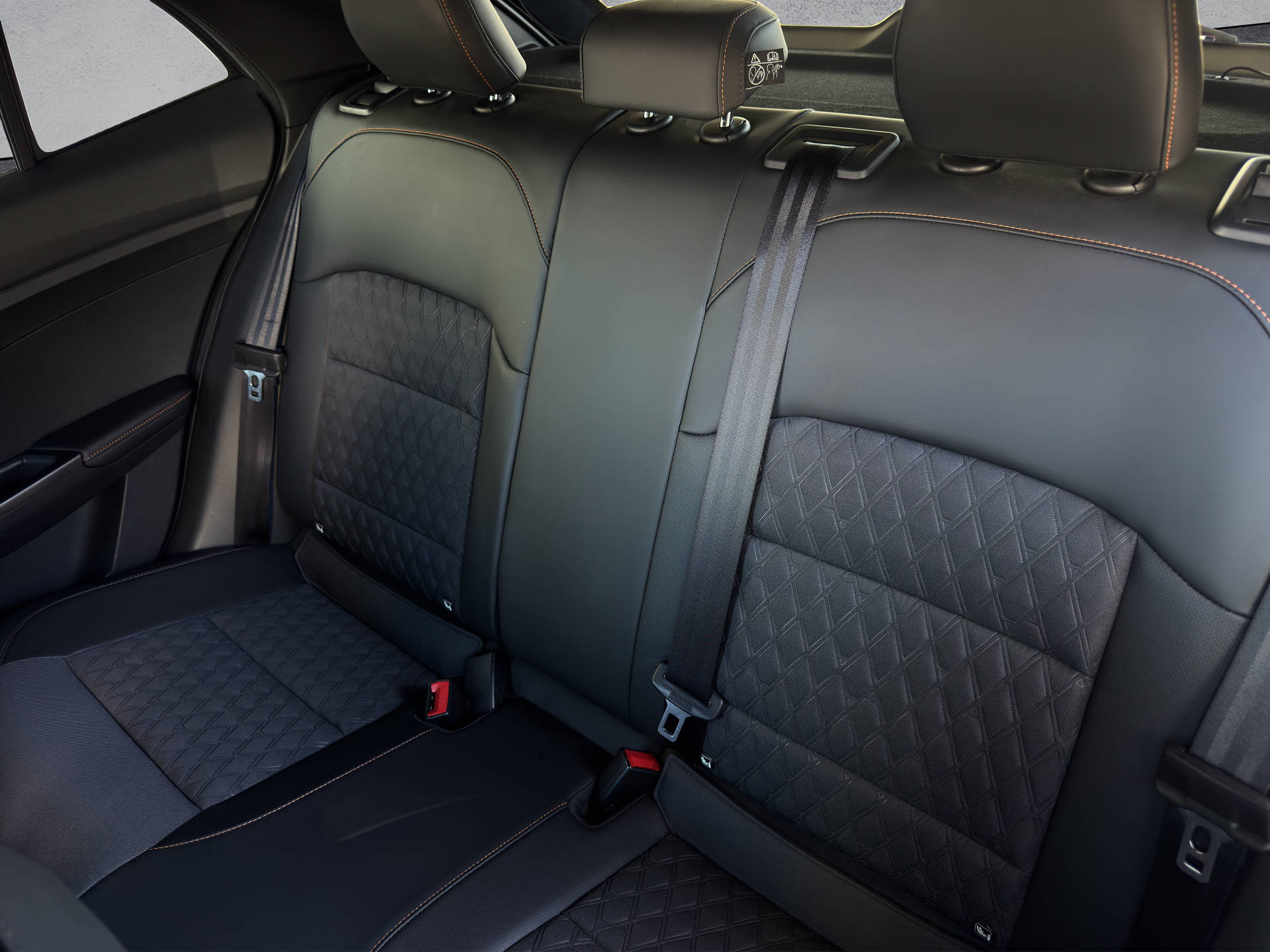 MG 3 1.5 Hybrid Luxury-image-13