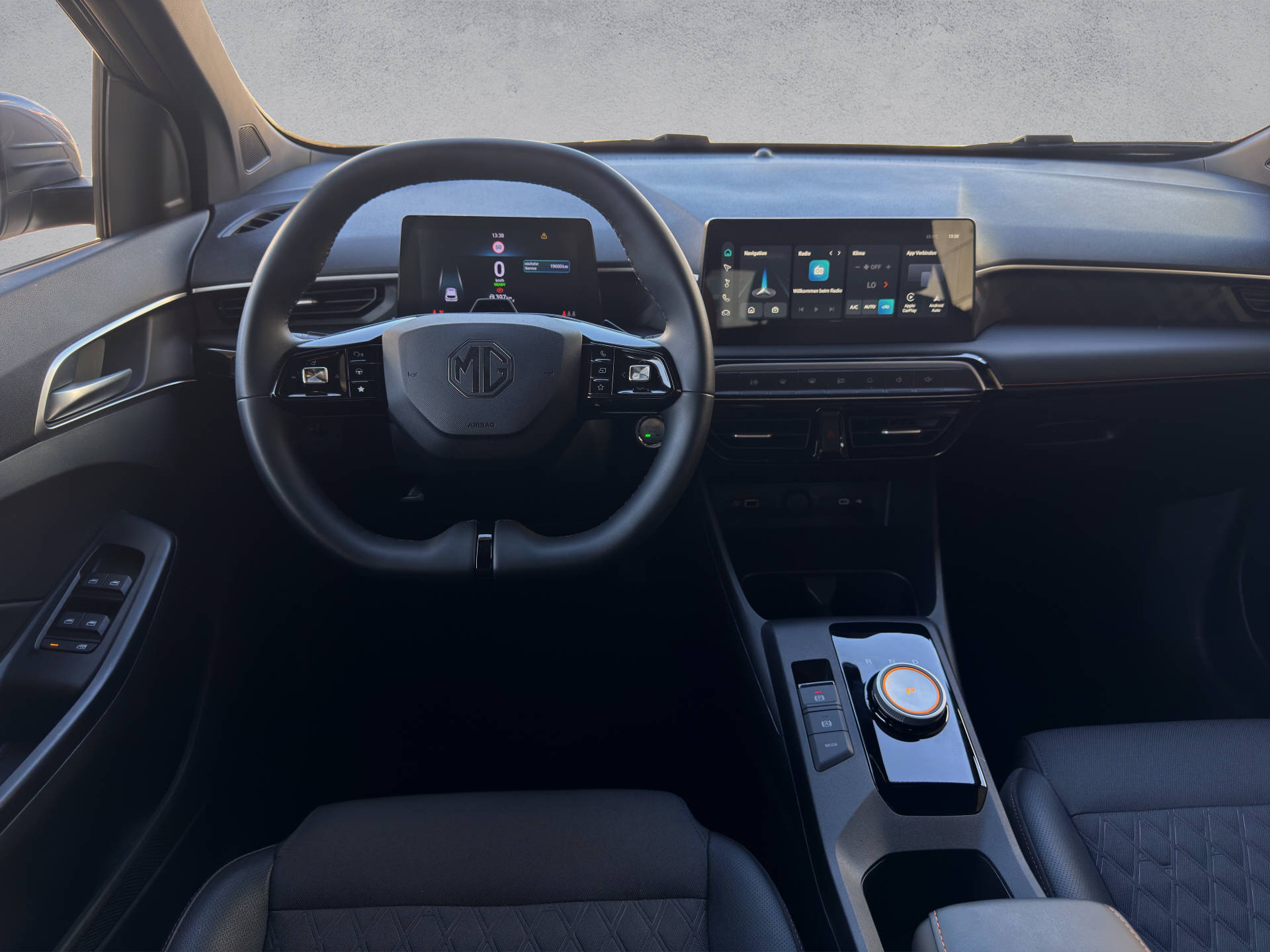 MG 3 1.5 Hybrid Luxury-image-6