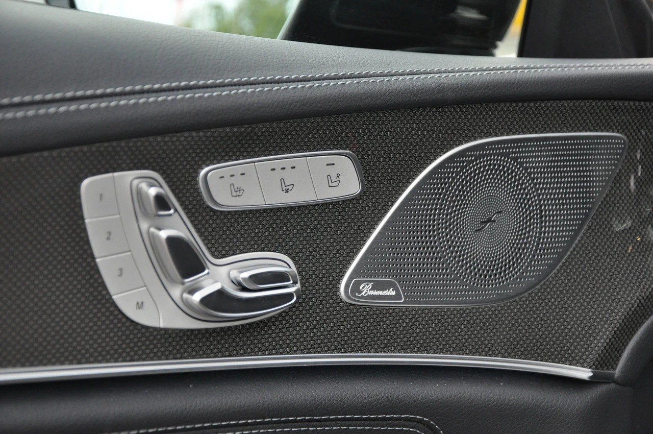 MERCEDES-BENZ CLS 450 4Matic AMG Line 9G-Tronic-image-26