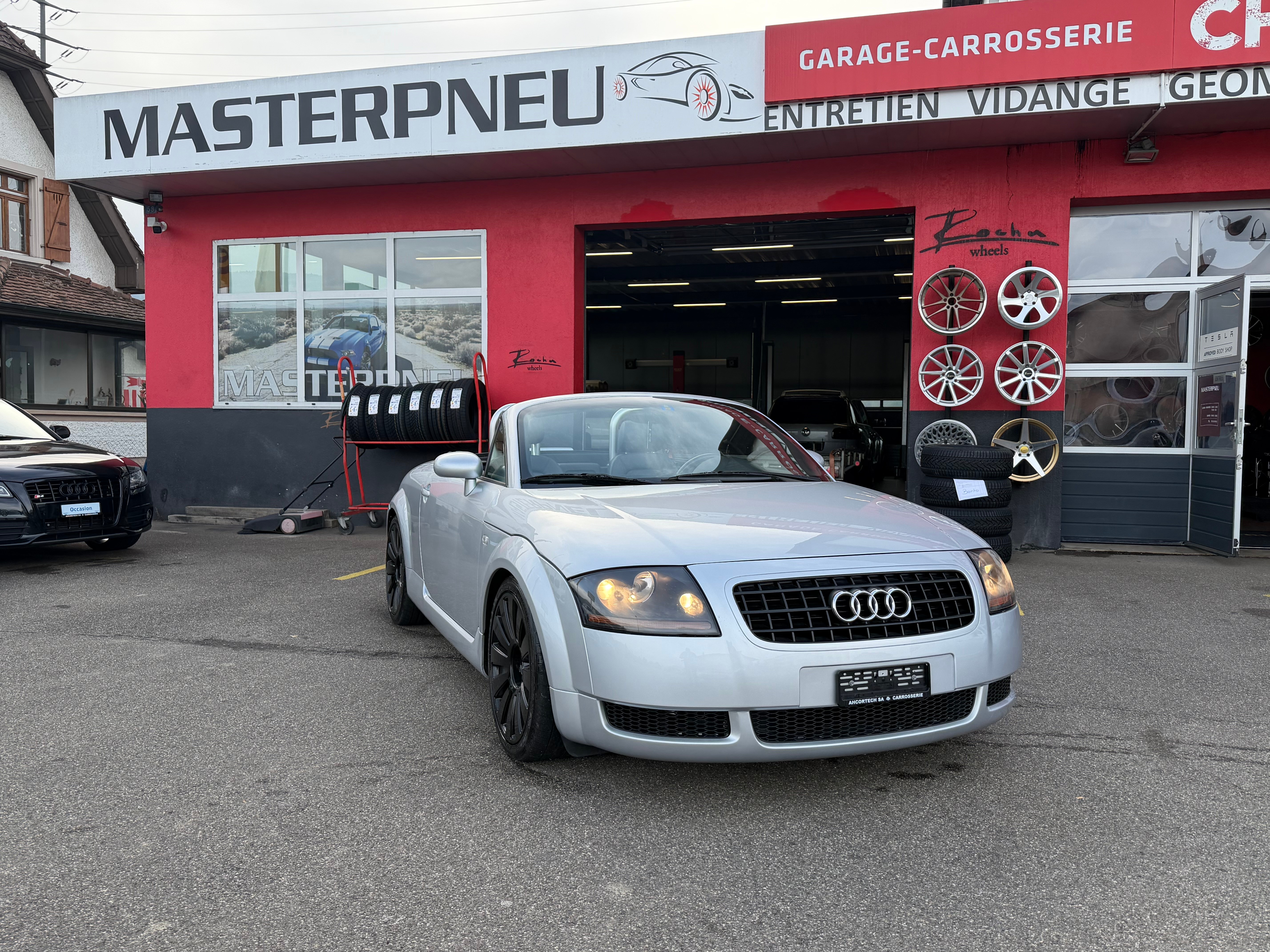 Car photo