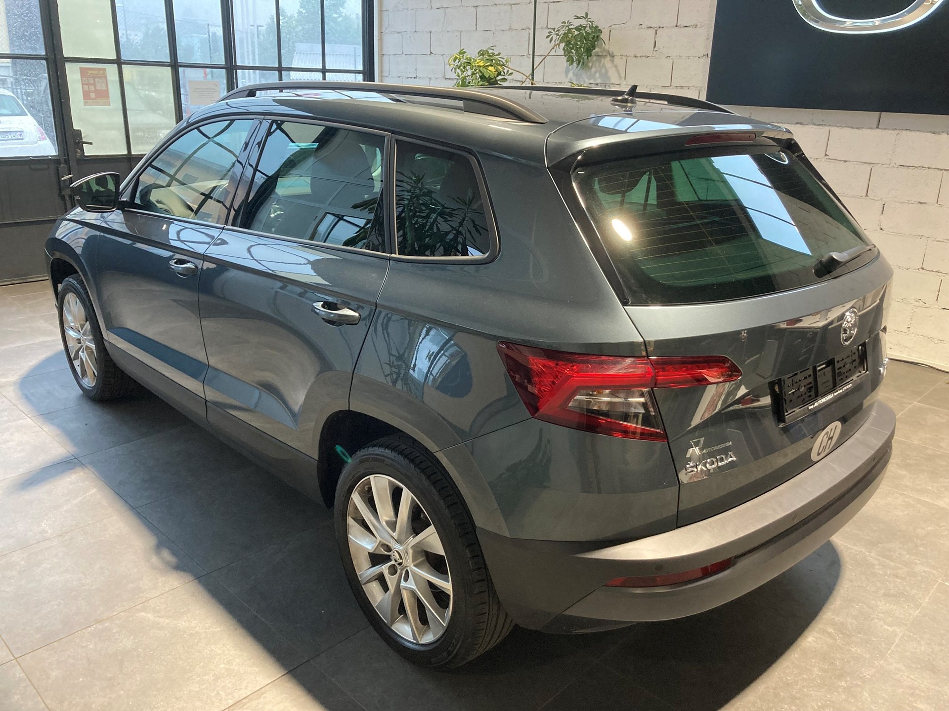 SKODA Karoq 1.5 TSI ACT Ambition DSG-image-6