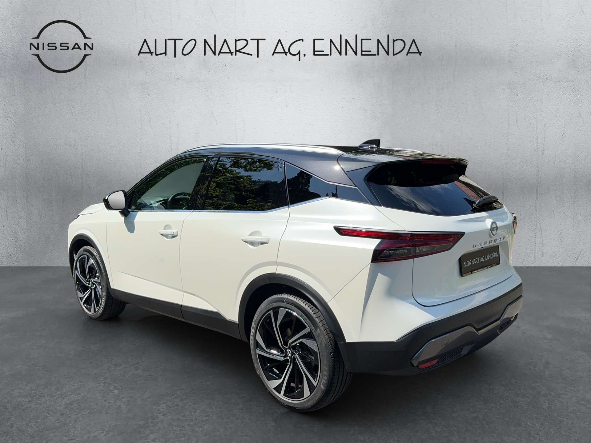 NISSAN Qashqai 1.3 MHEV Tekna+ 4x4-image-2