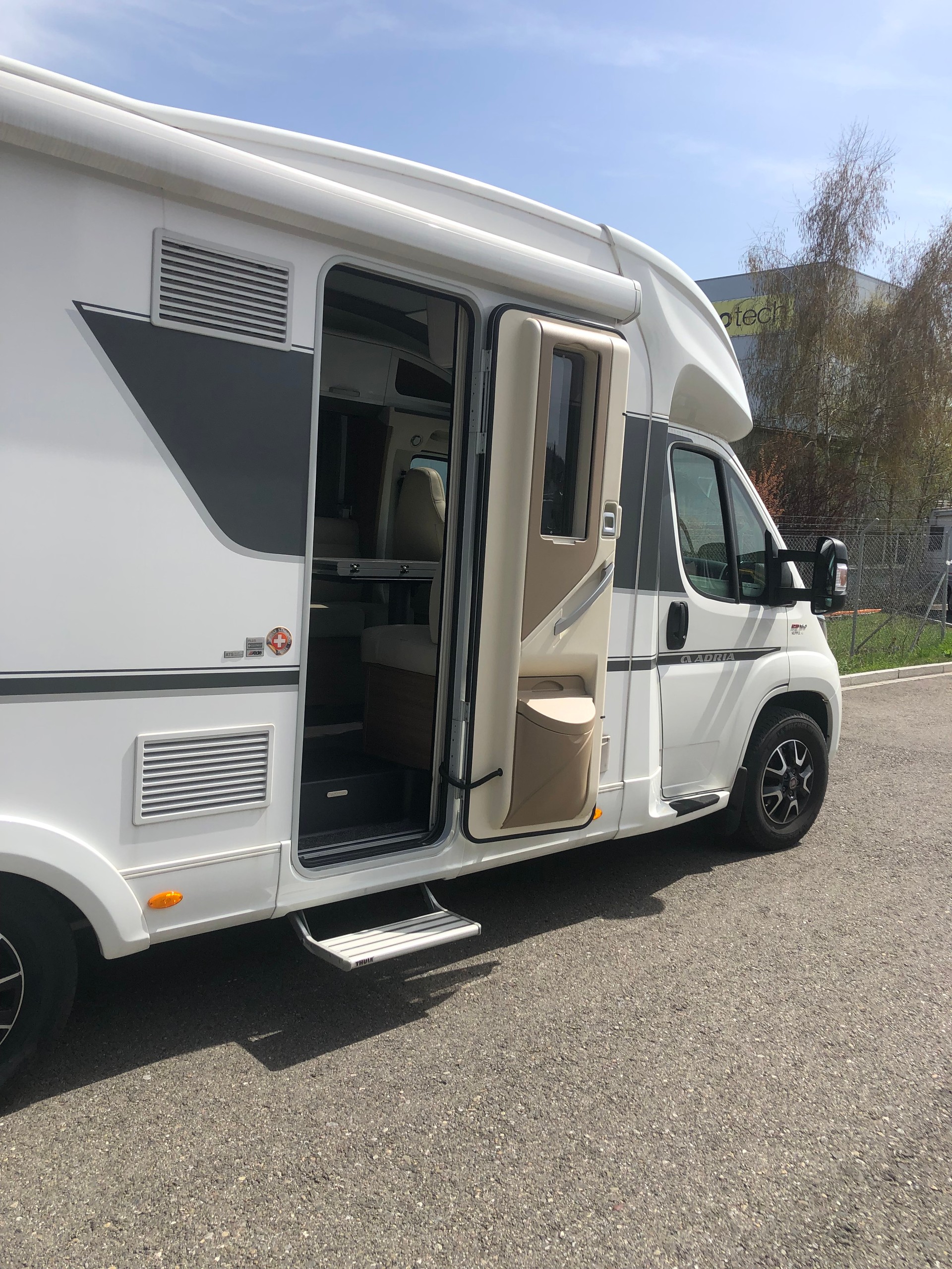 ADRIA Plus 670 DL-image-1