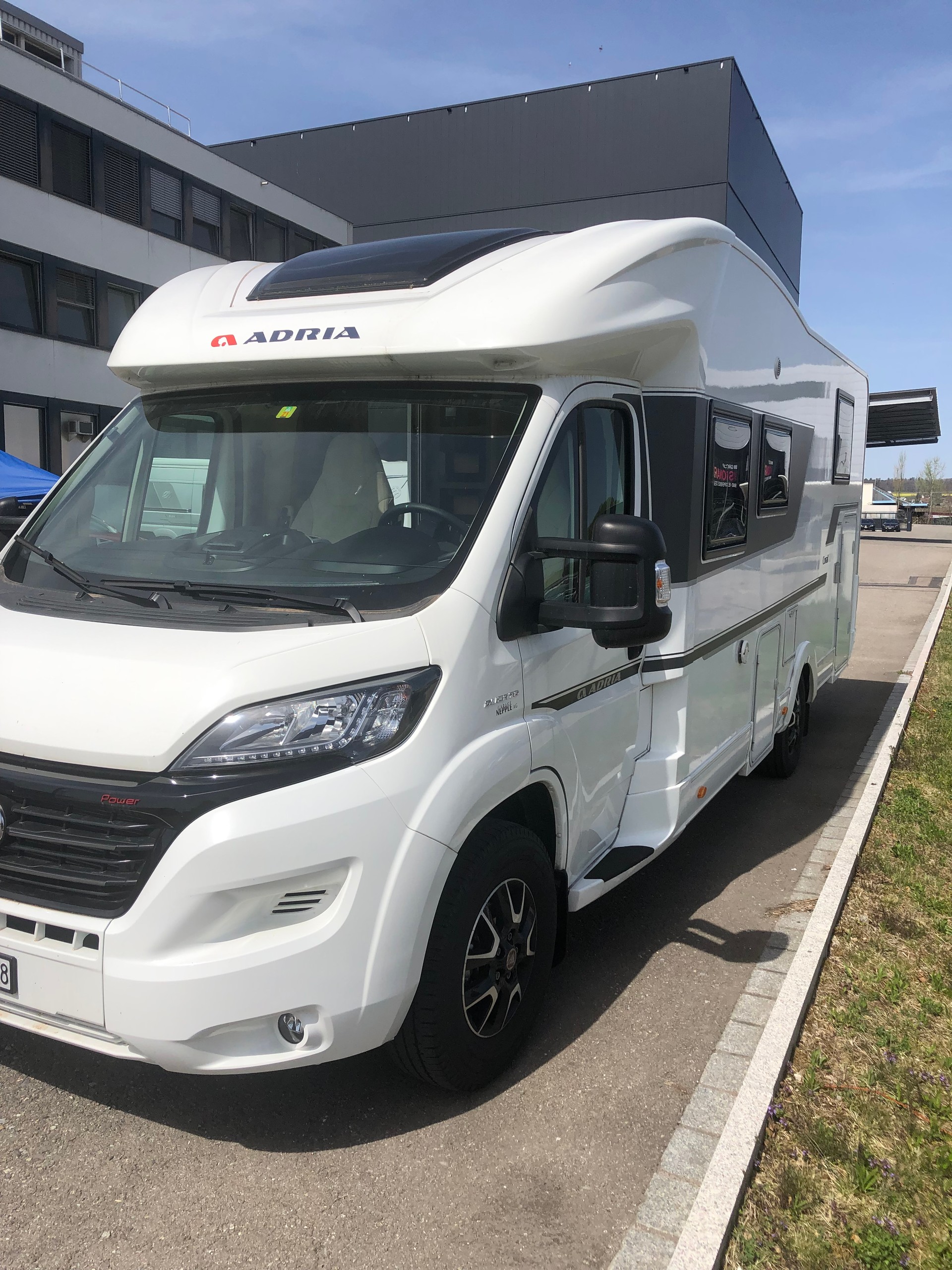 ADRIA Plus 670 DL