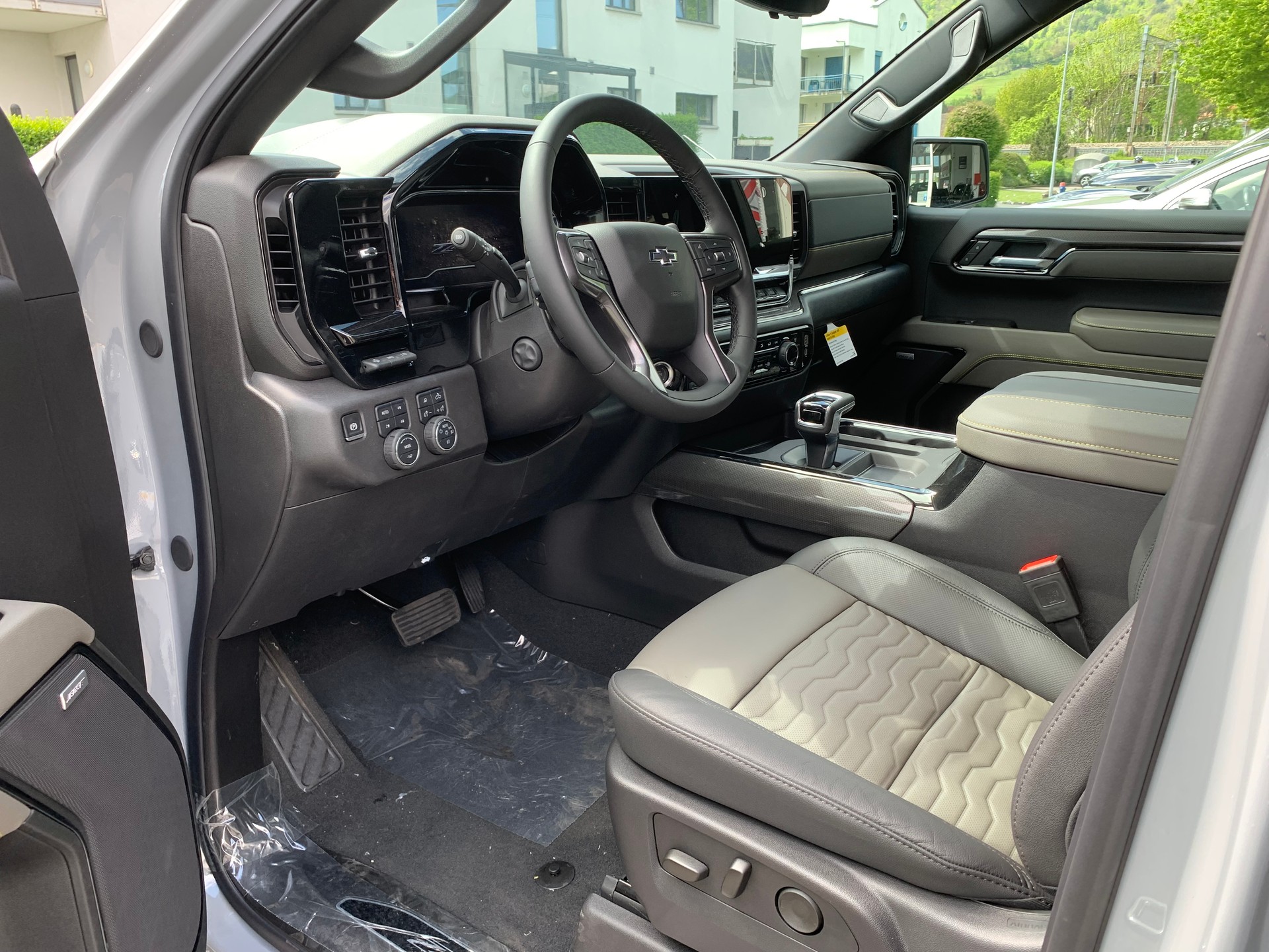 CHEVROLET Silverado 1500 Crew Cab 6,2l V8 ZR2 MY25-image-5