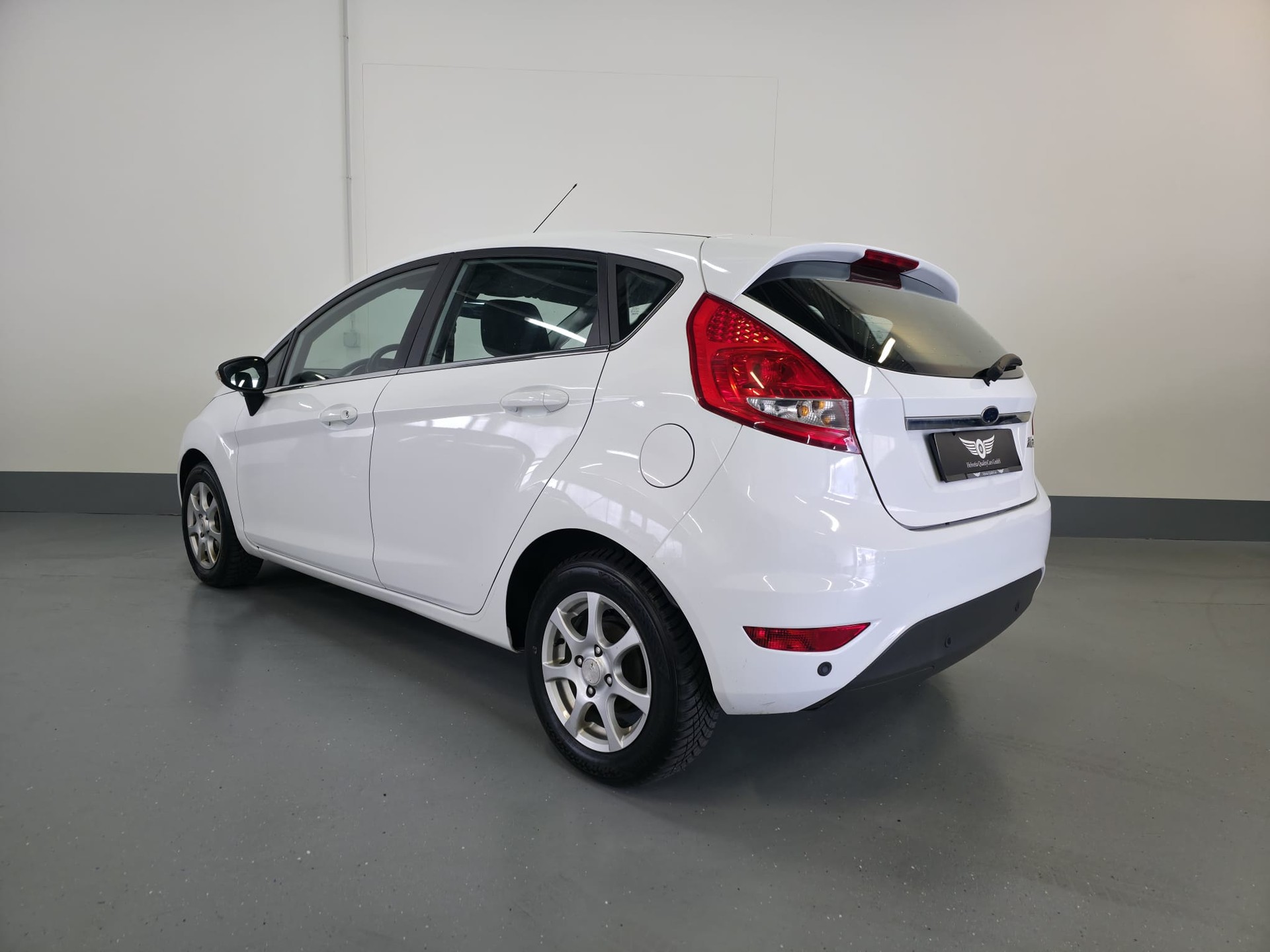 FORD Fiesta 1.6 16V Titanium-image-13