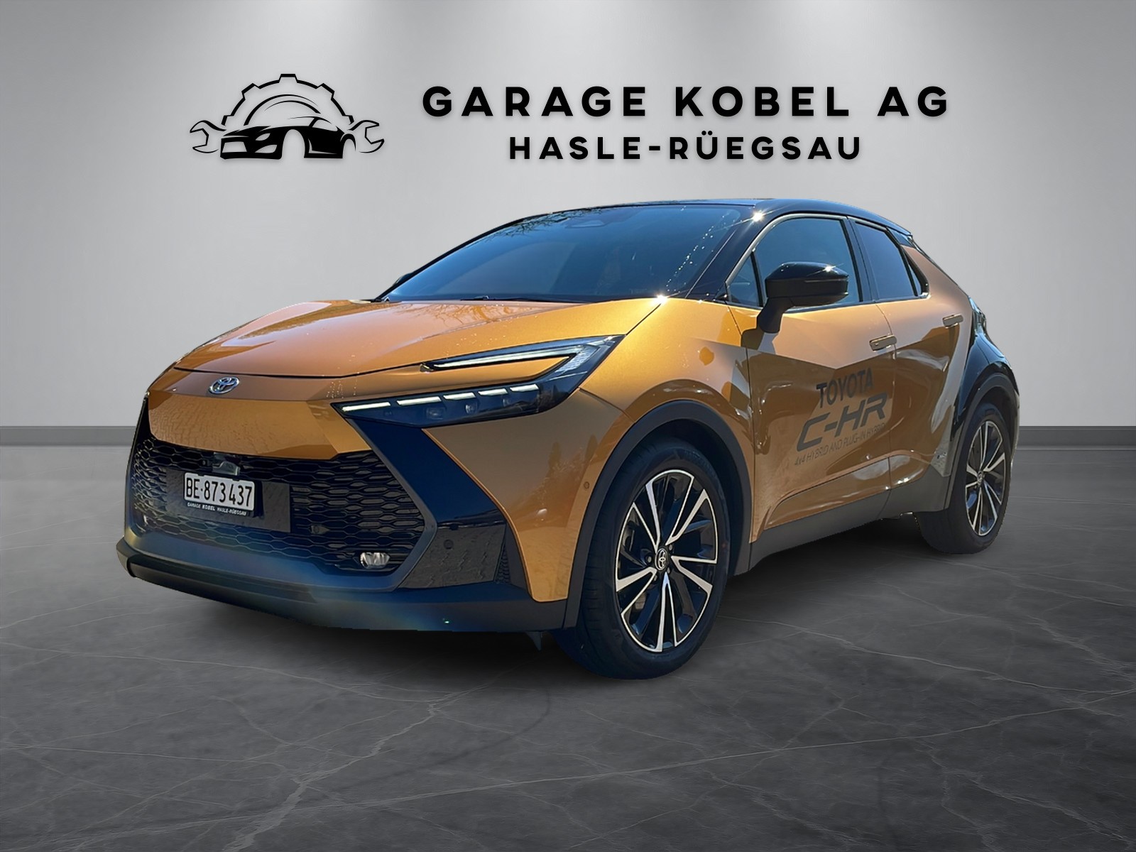 TOYOTA C-HR 2.0 HSD CVT Style Premiere 4WD — slika 1
