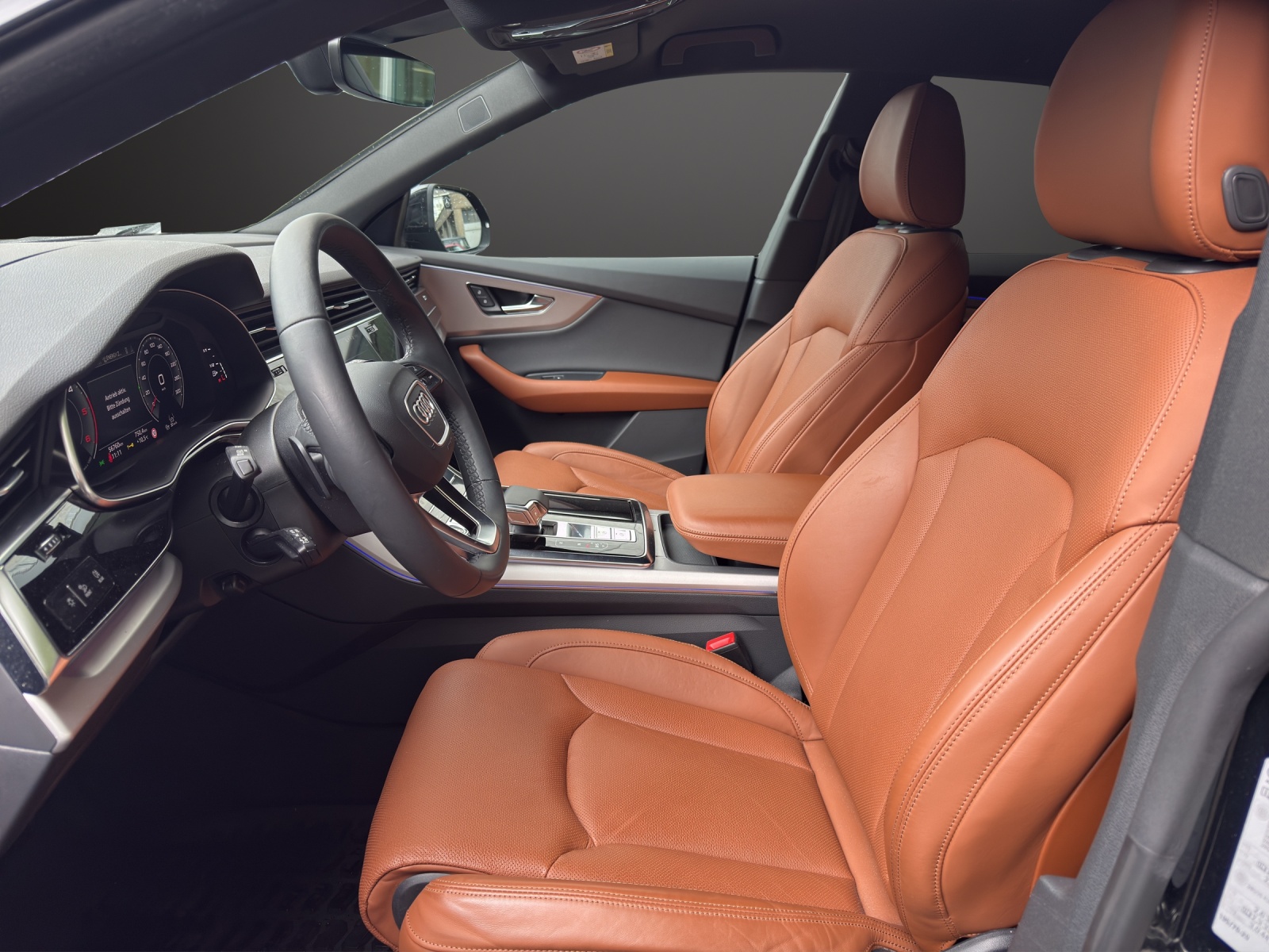 AUDI Q8 45 TDI quattro tiptronic-image-10